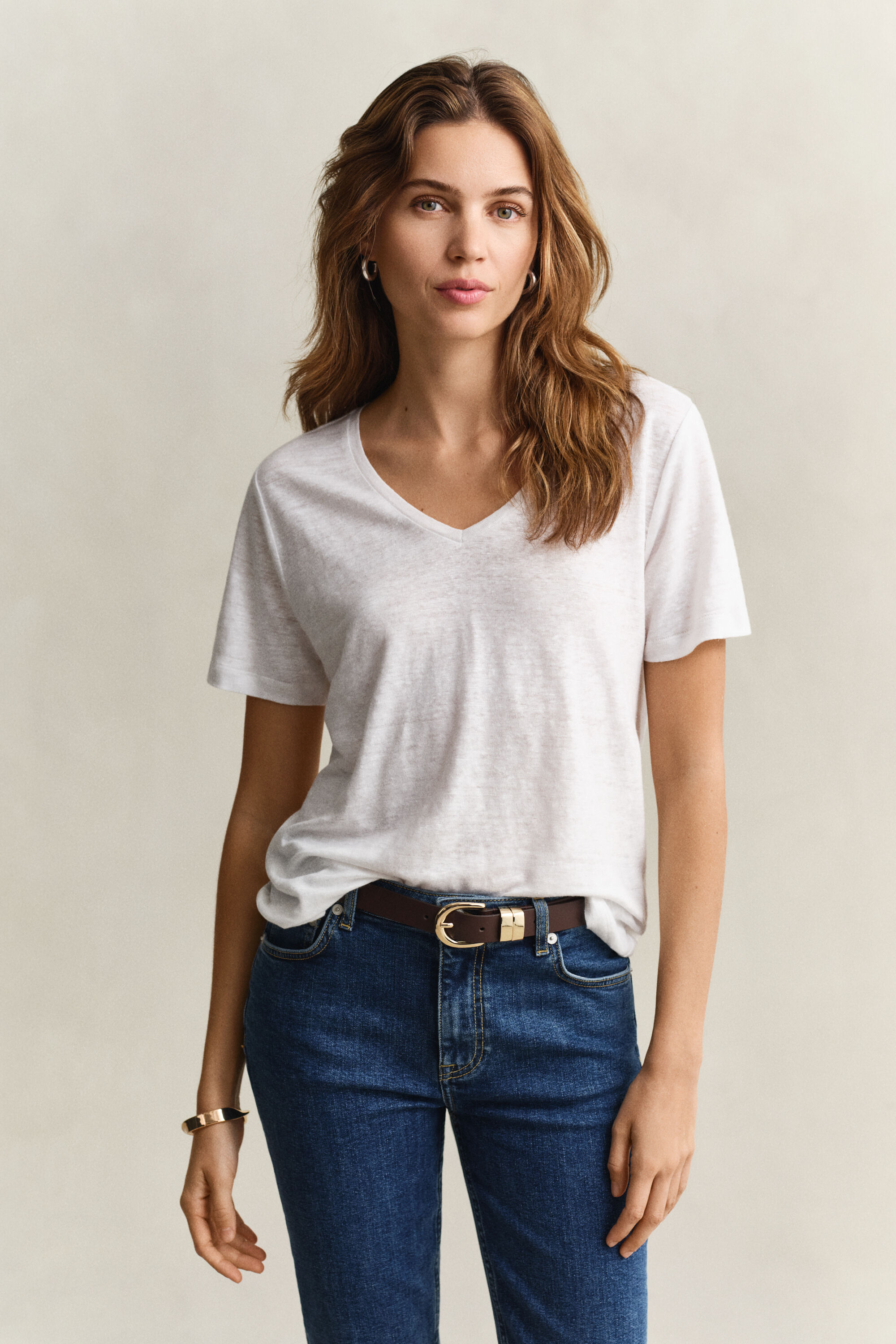 Linen V-Neck T-Shirt