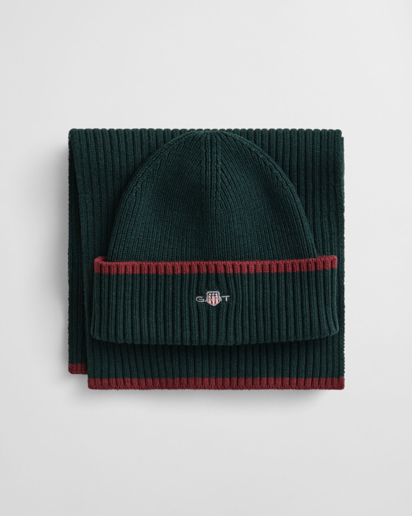 Essential Beanie & Scarf Gift Set