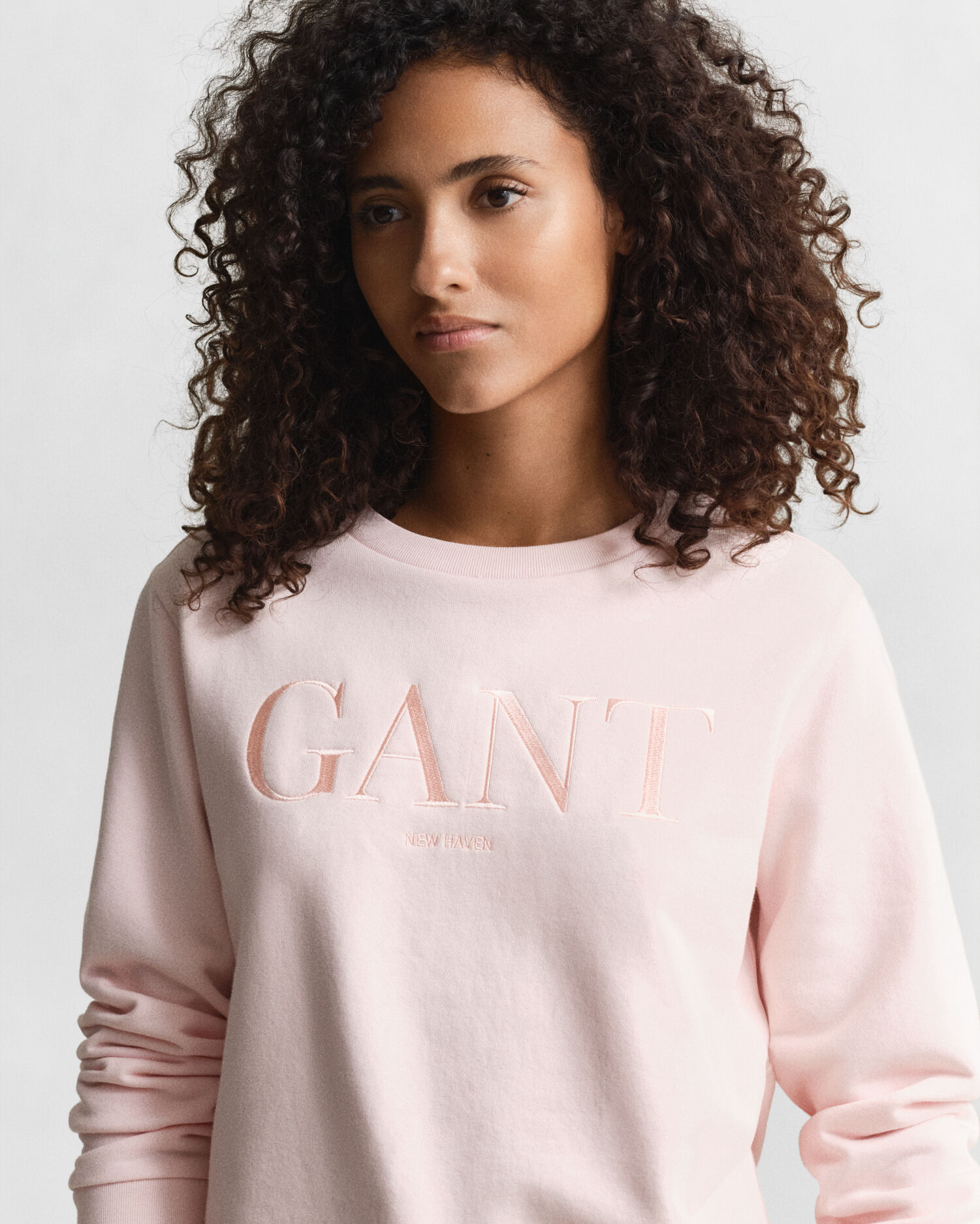 Tonal Graphic Crew Neck Sweatshirt — APRICOT PINK