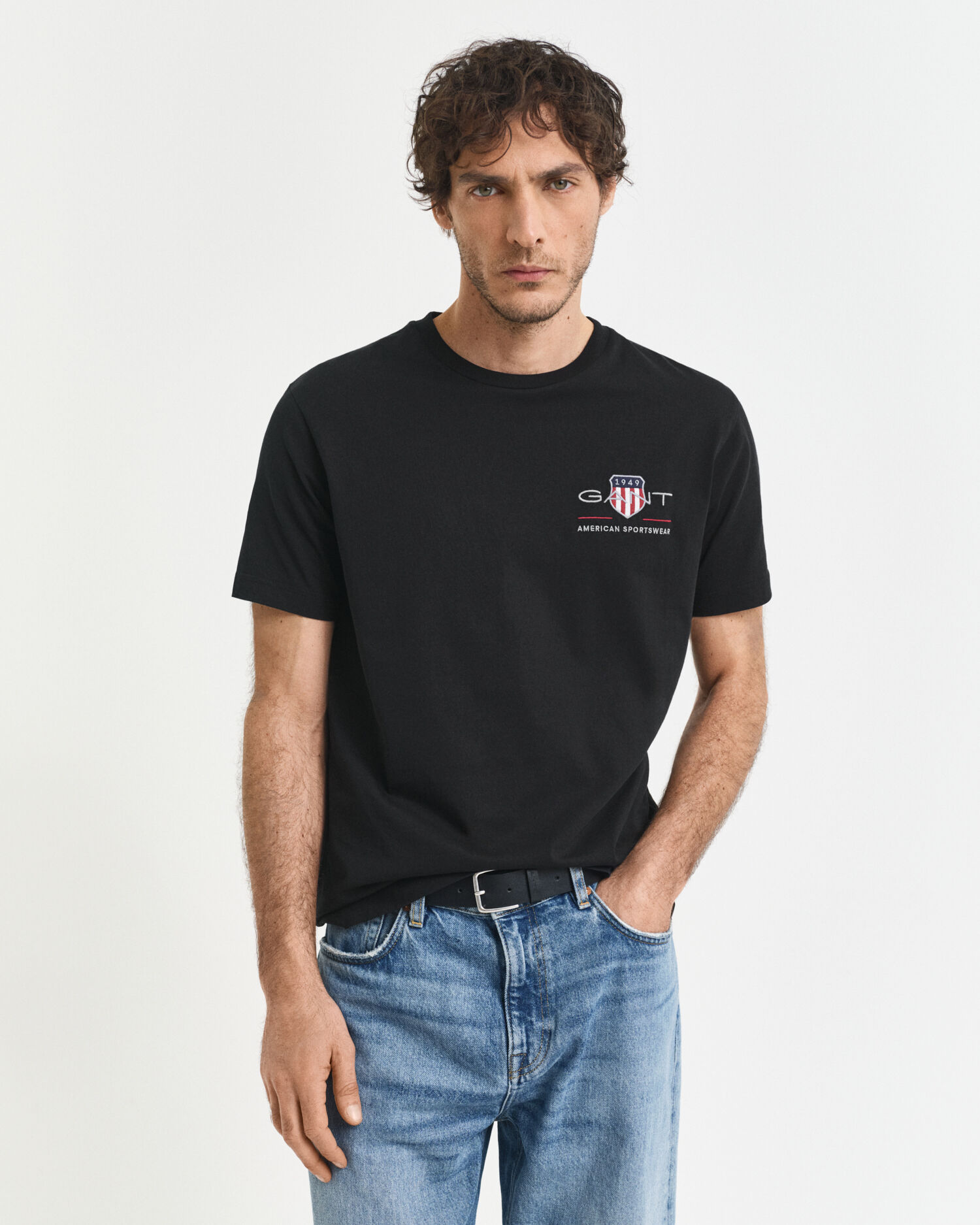 Regular Fit Shield T-Shirt - GANT