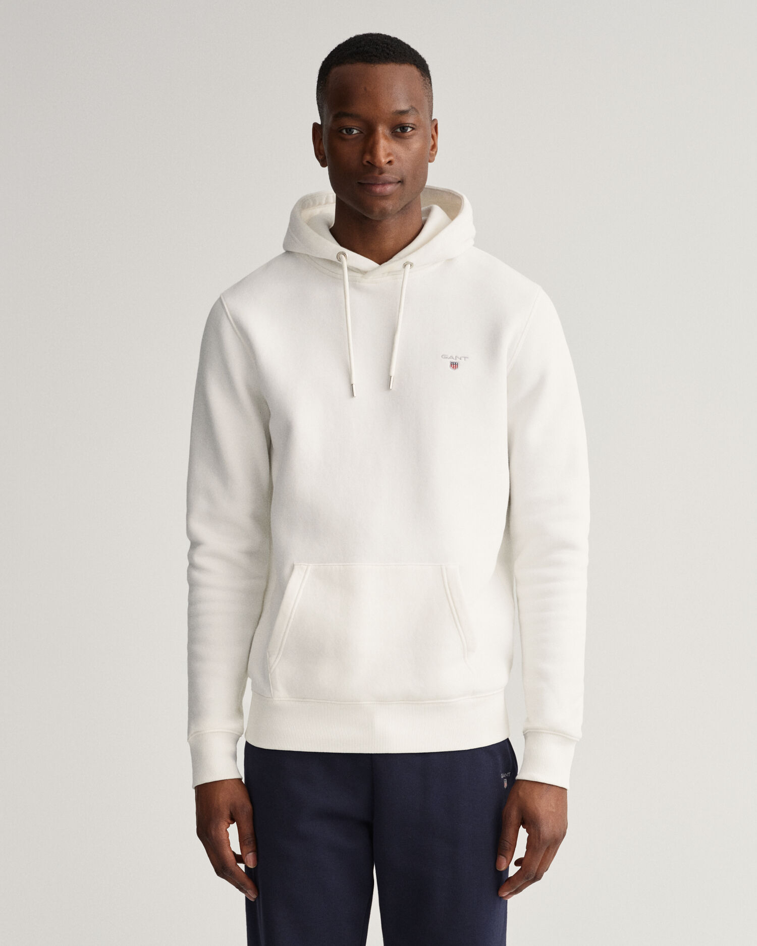 Gant icon sweat discount hoodie