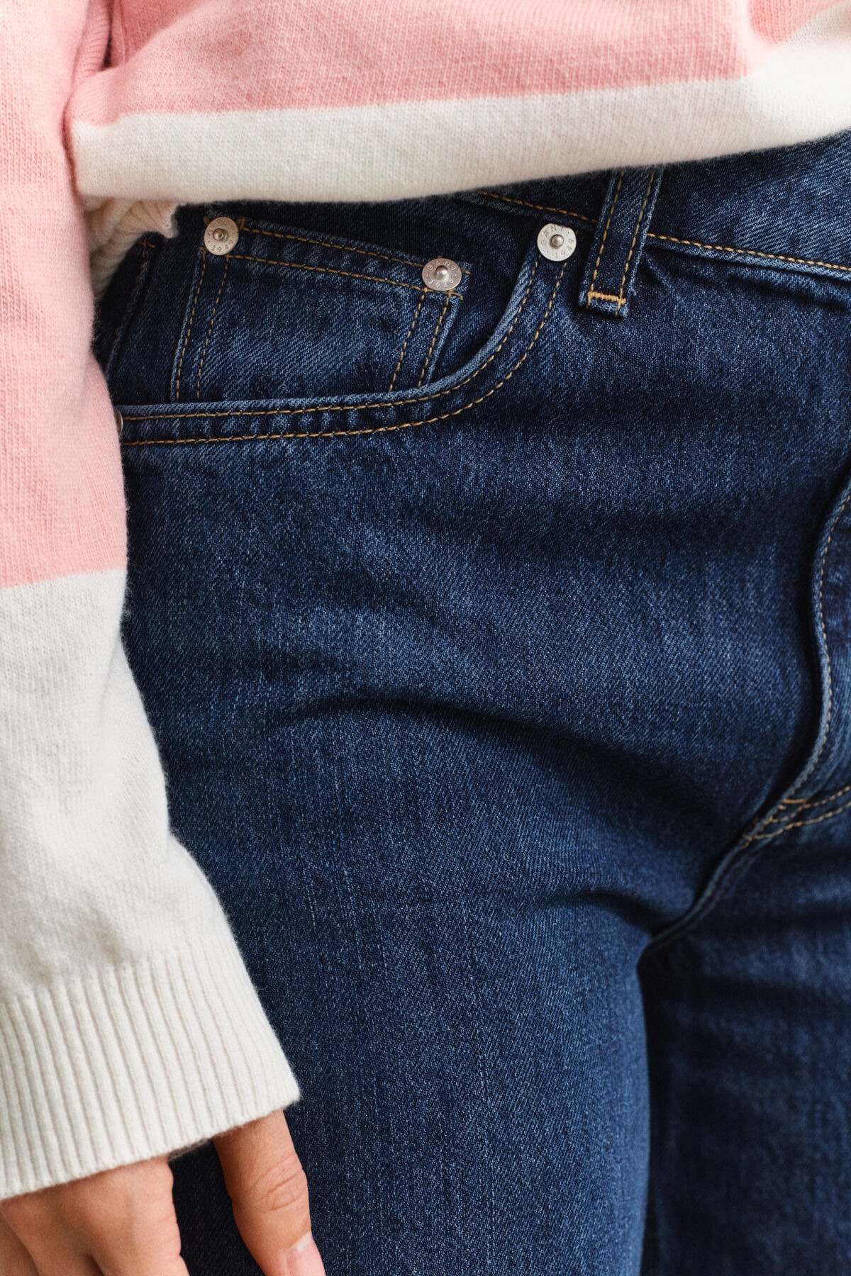 Relaxed Jeans — DARK BLUE WORN IN