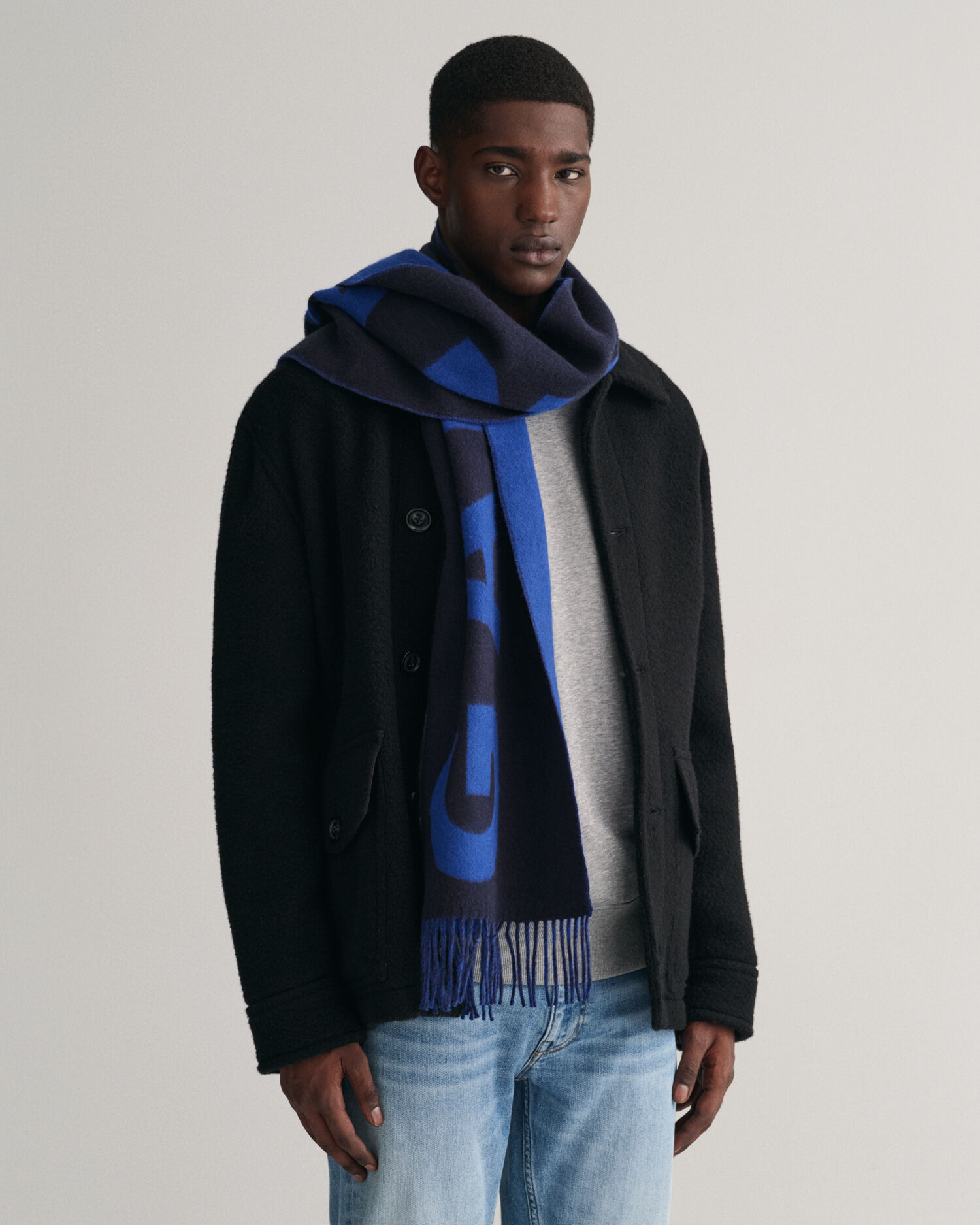 Graphic Jacquard Woven Scarf