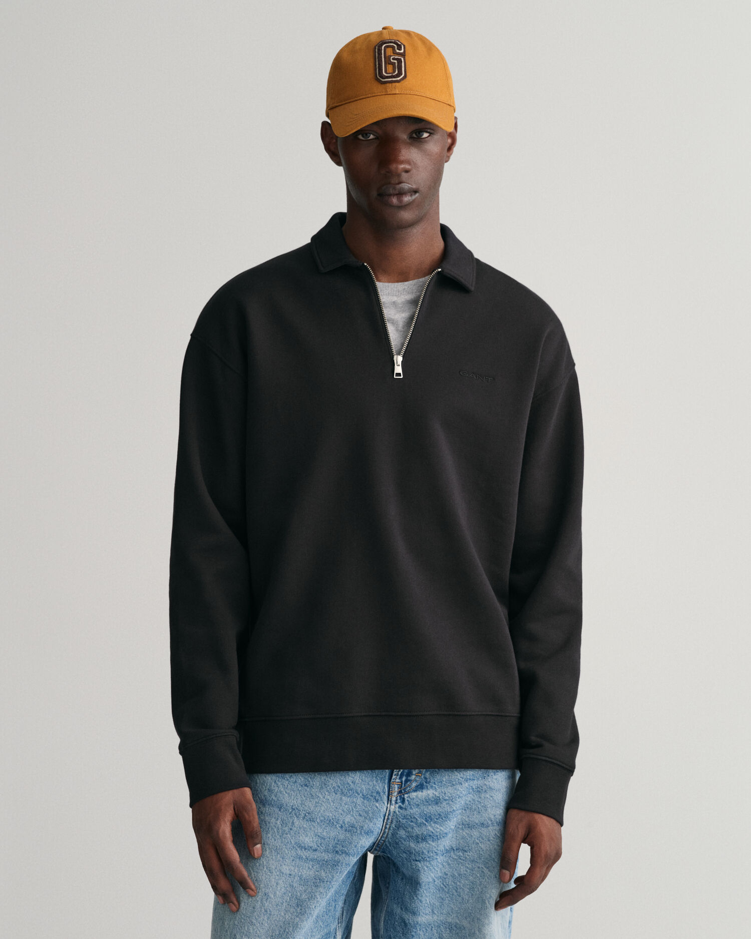 GANT Icon Half-Zip Sweatshirt