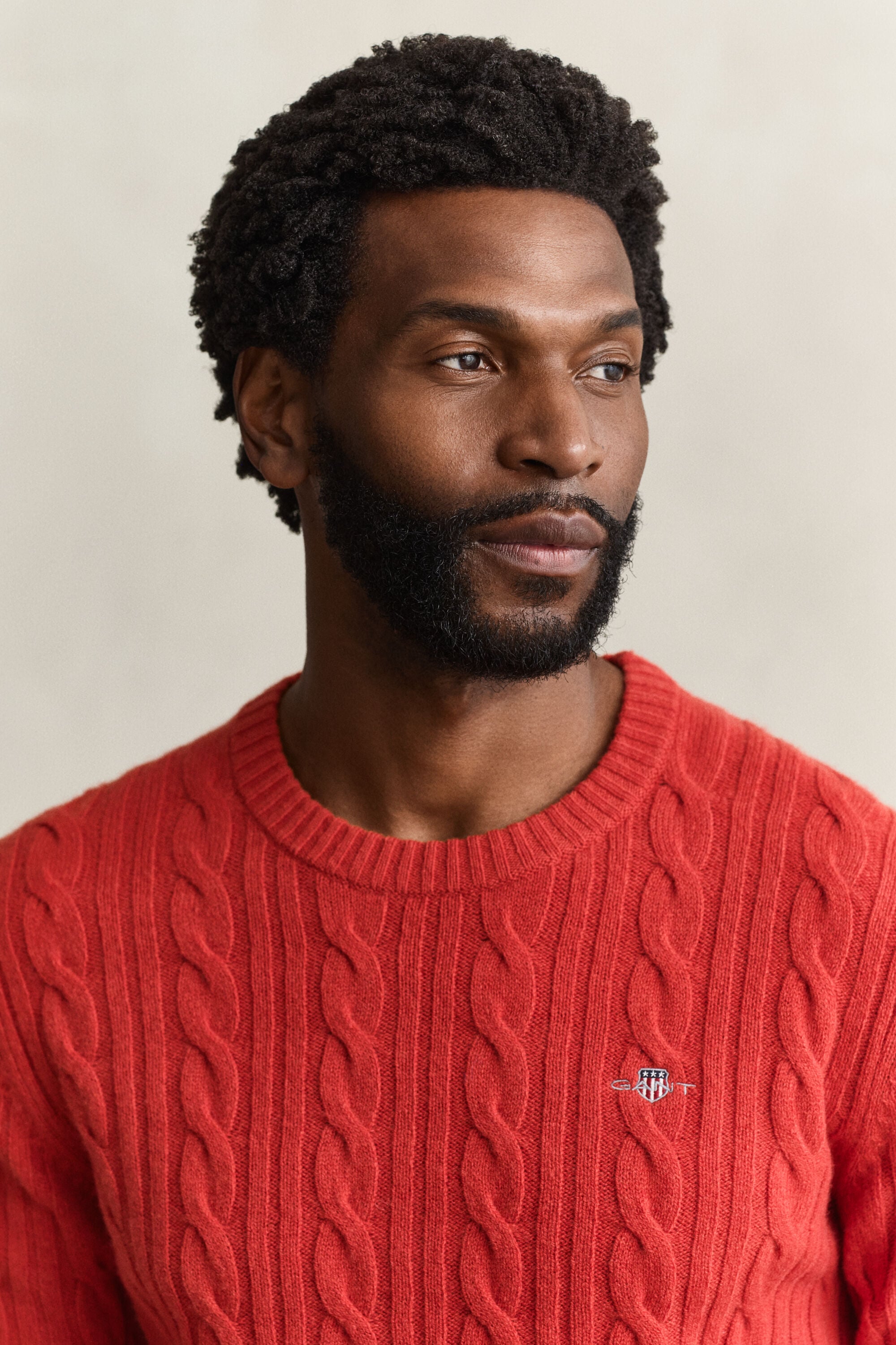 Lambswool Cable Knit Crew Neck Sweater — MAPLE FIRE
