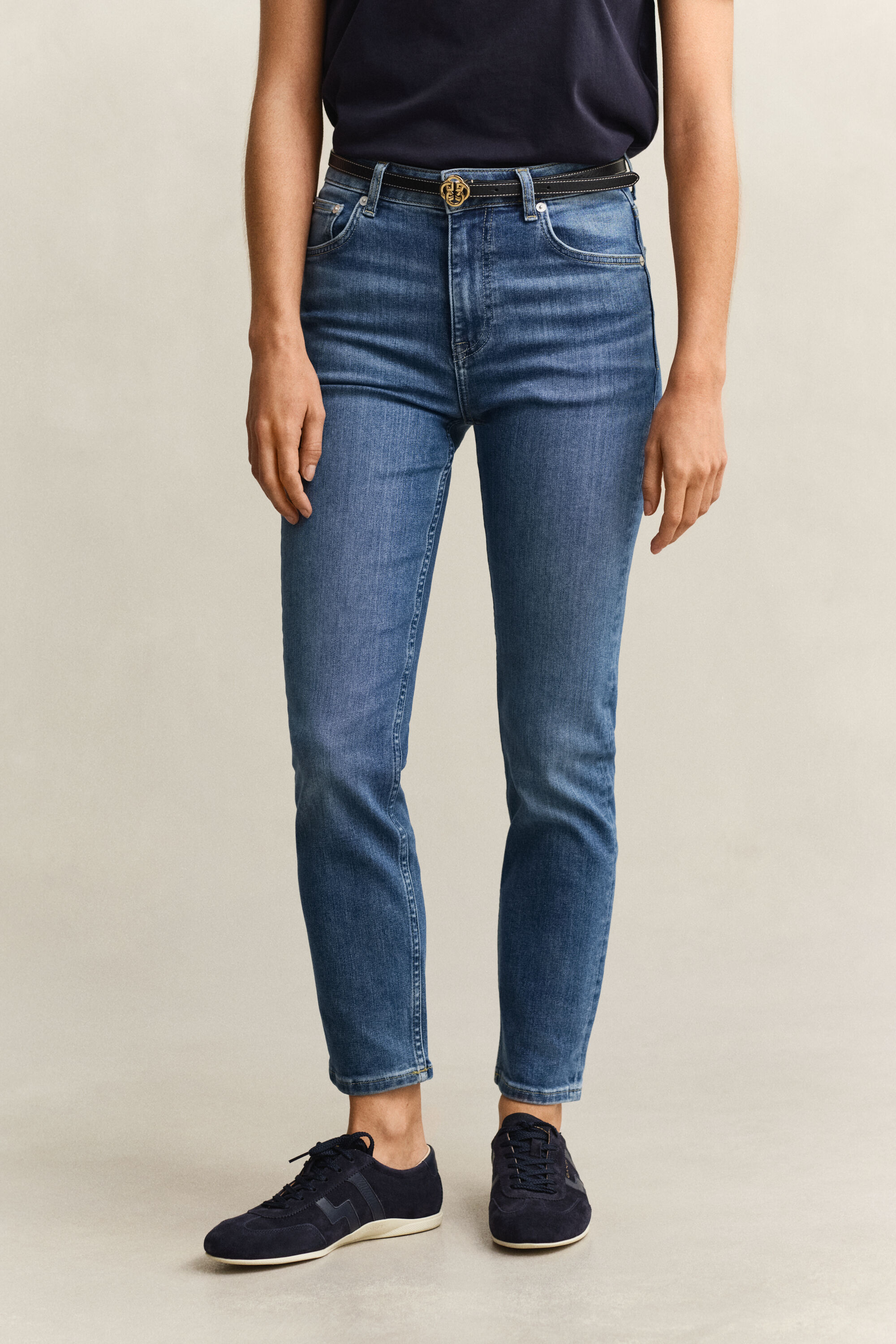 Slim Cropped Jeans