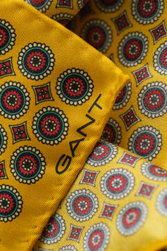 Foulard Print Pocket Square — SUNSET GOLD 1