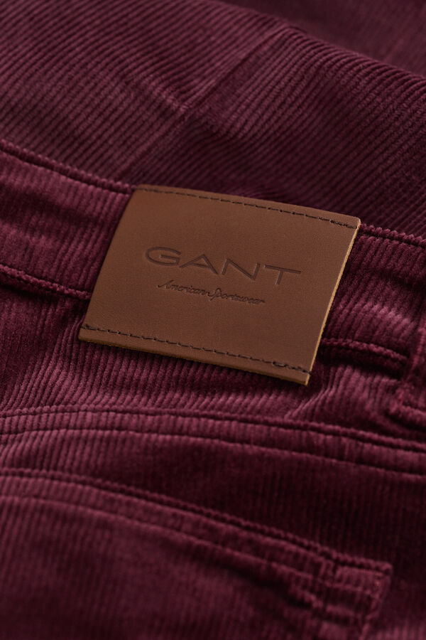 Flared Corduroy Jeans — DARKENED WINE