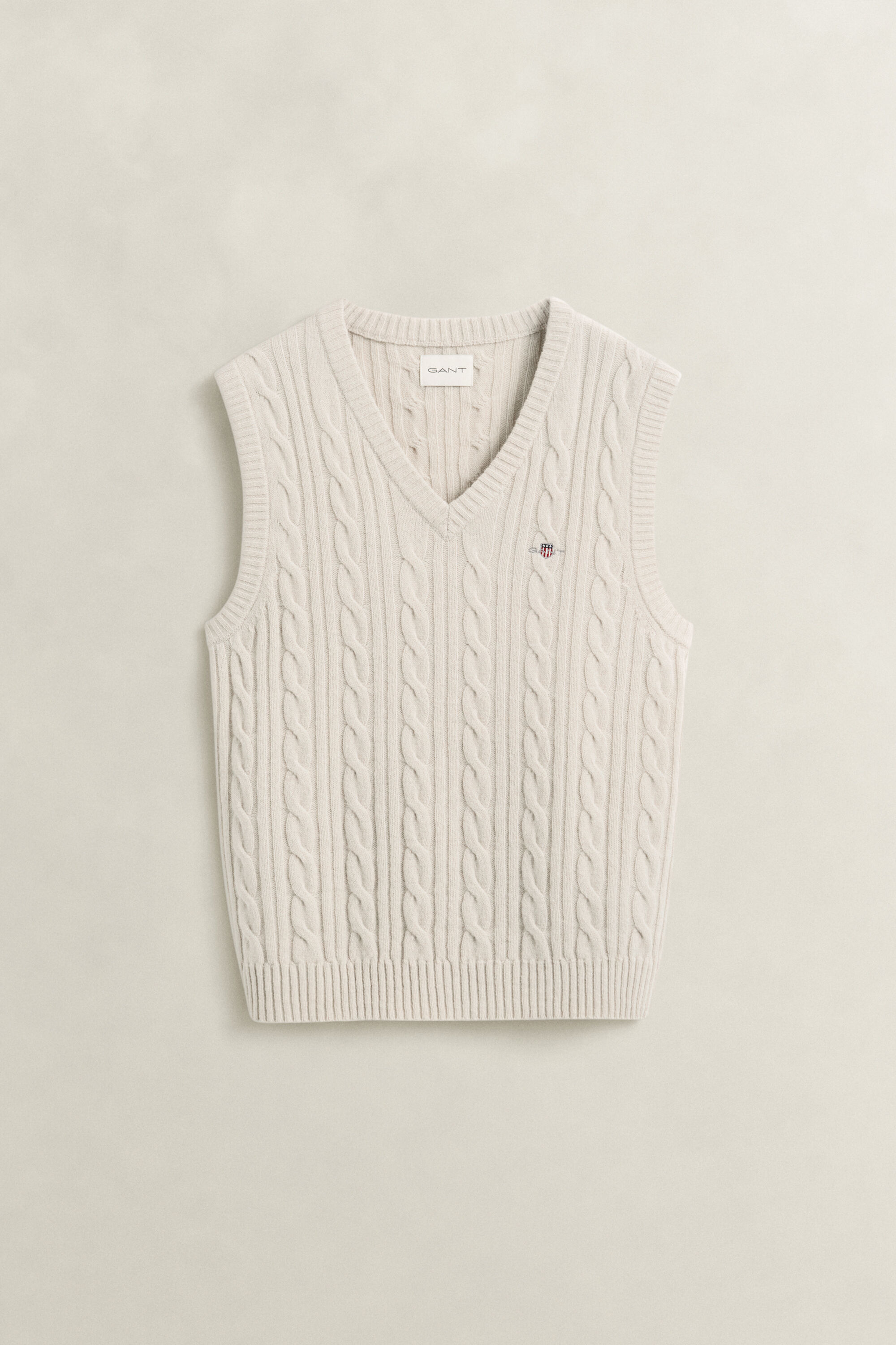 Lambswool Cable Knit Vest