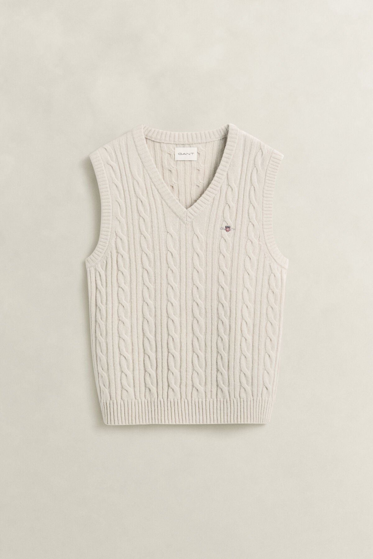 Lambswool Cable Knit Vest — CLAY BEIGE