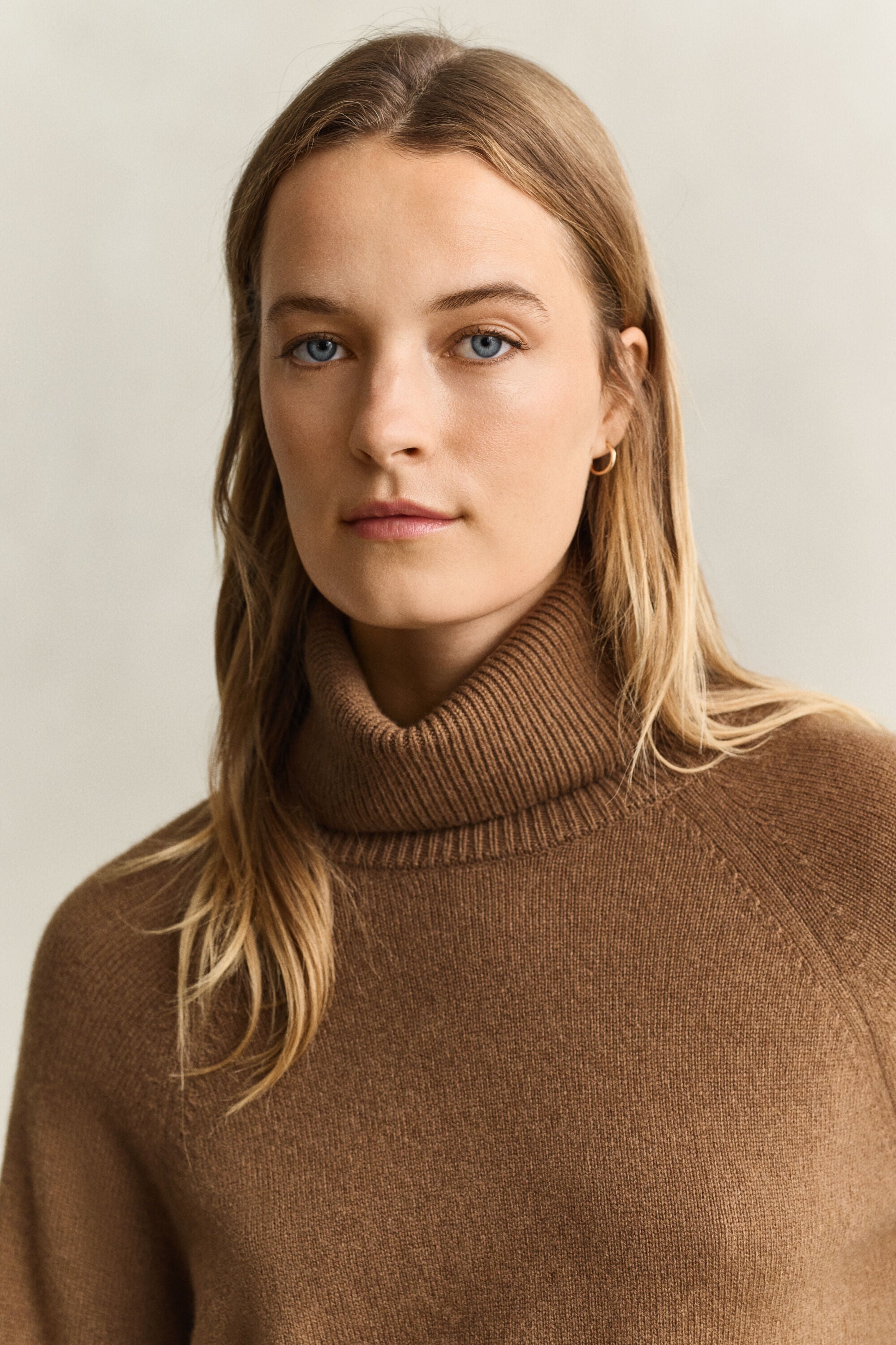 Wool Cashmere Turtleneck Sweater