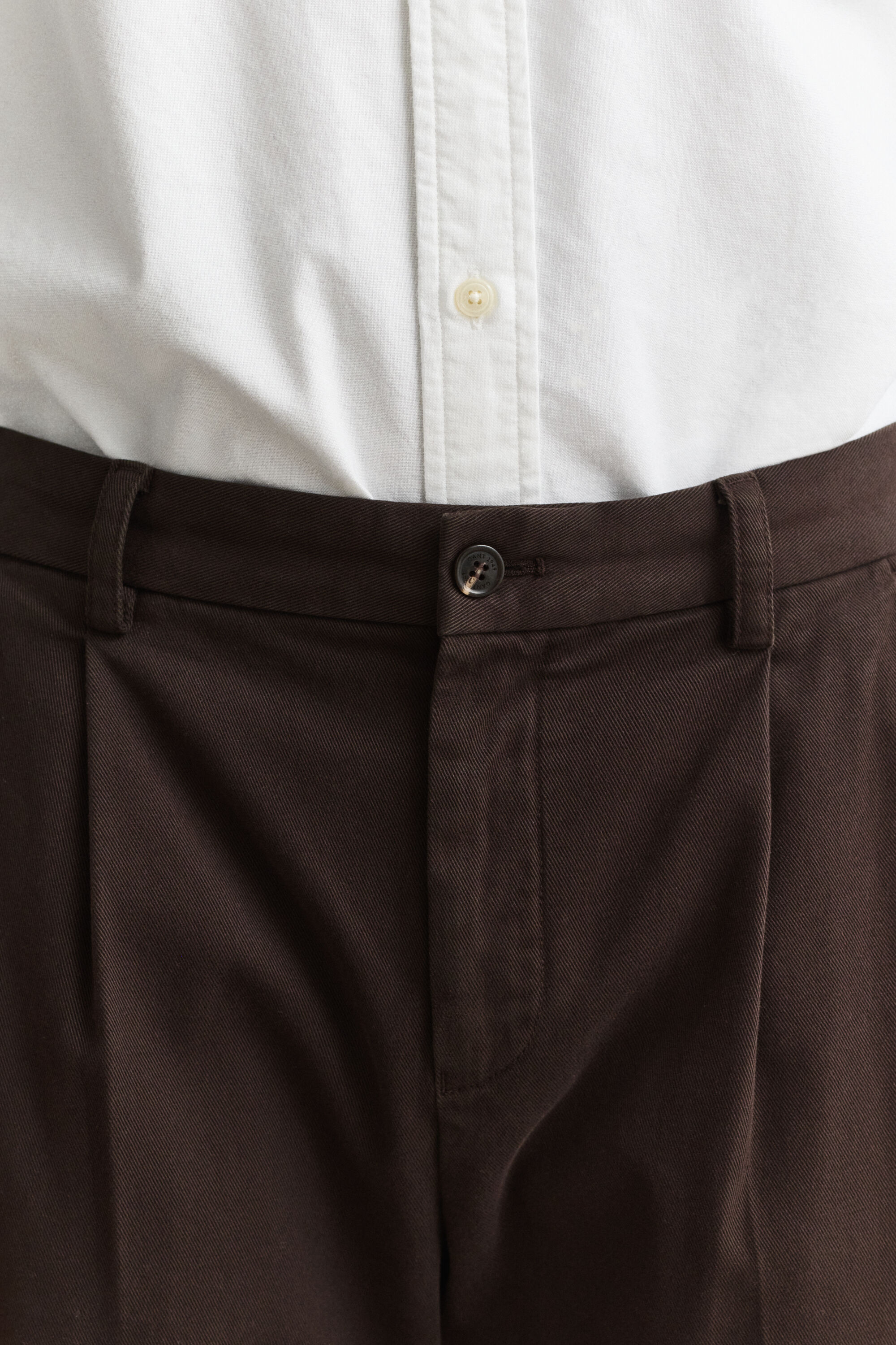 Tapered Chinos — BLACK BROWN