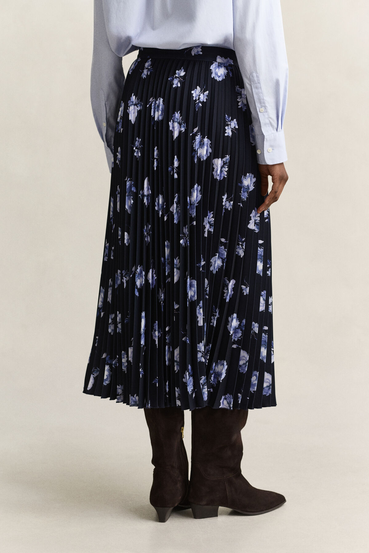 Floral Print Pleated Skirt — EVENING BLUE