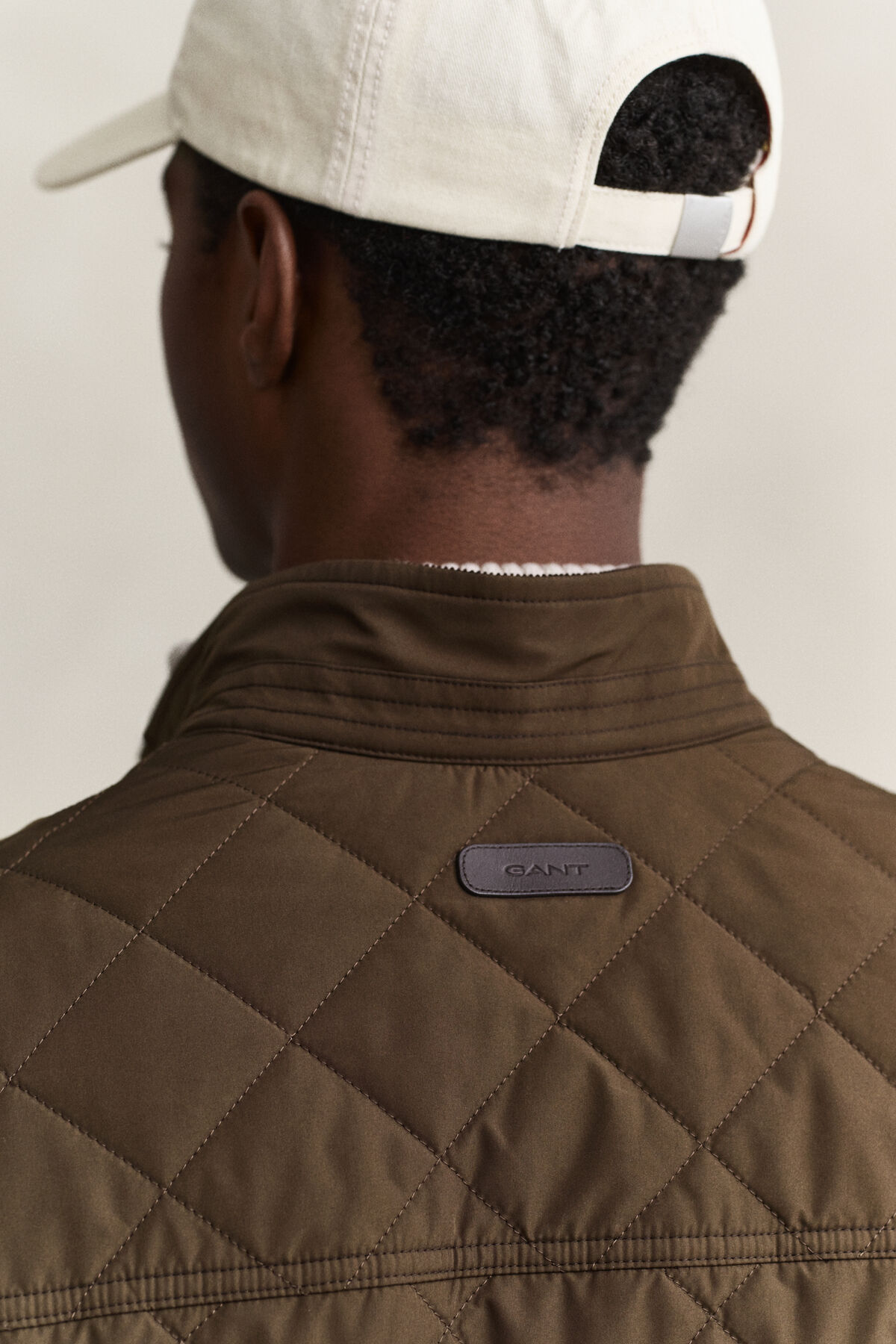 Quilted Vest — BLACK BROWN