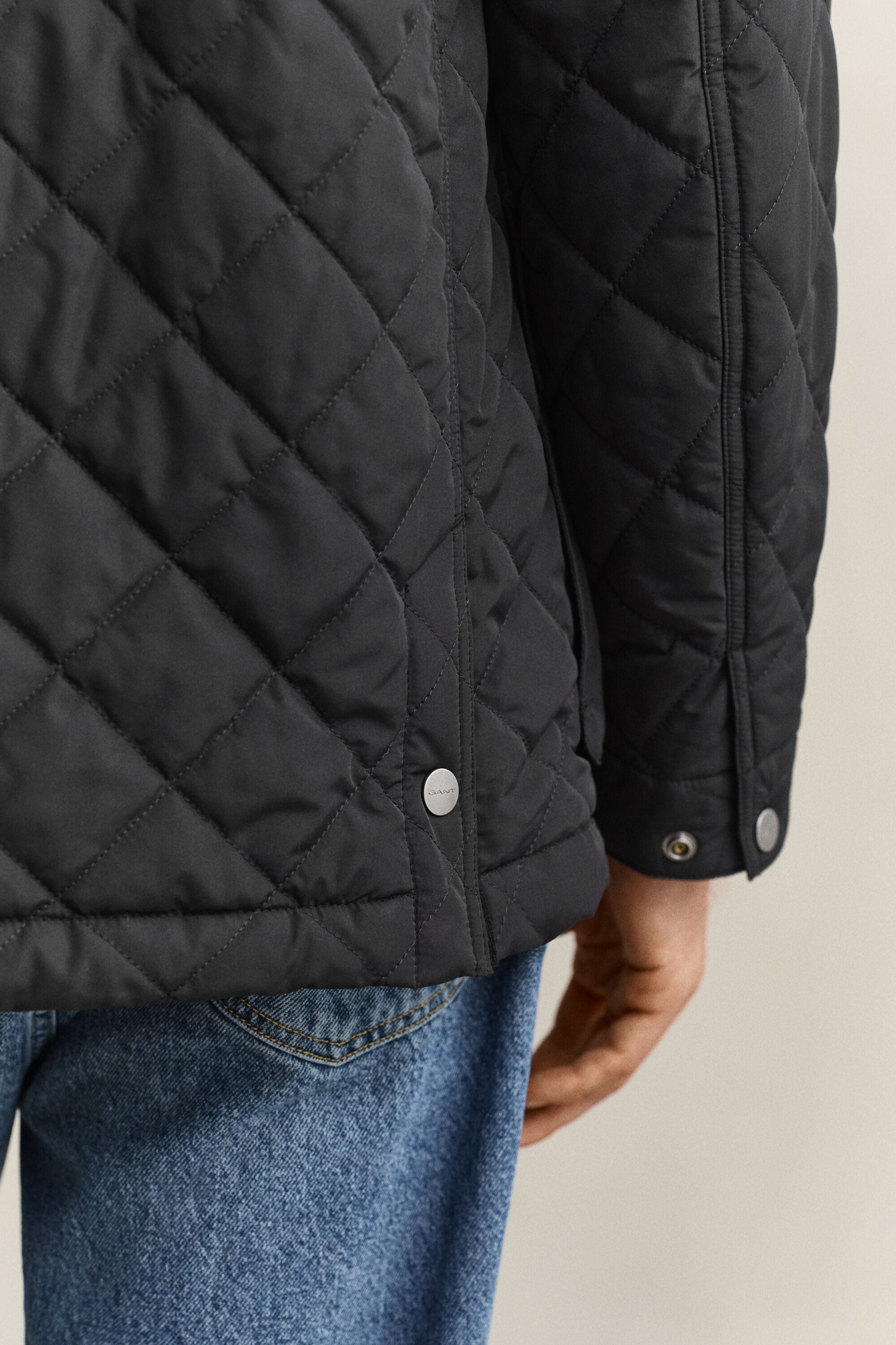 Quilted Mid Jacket
