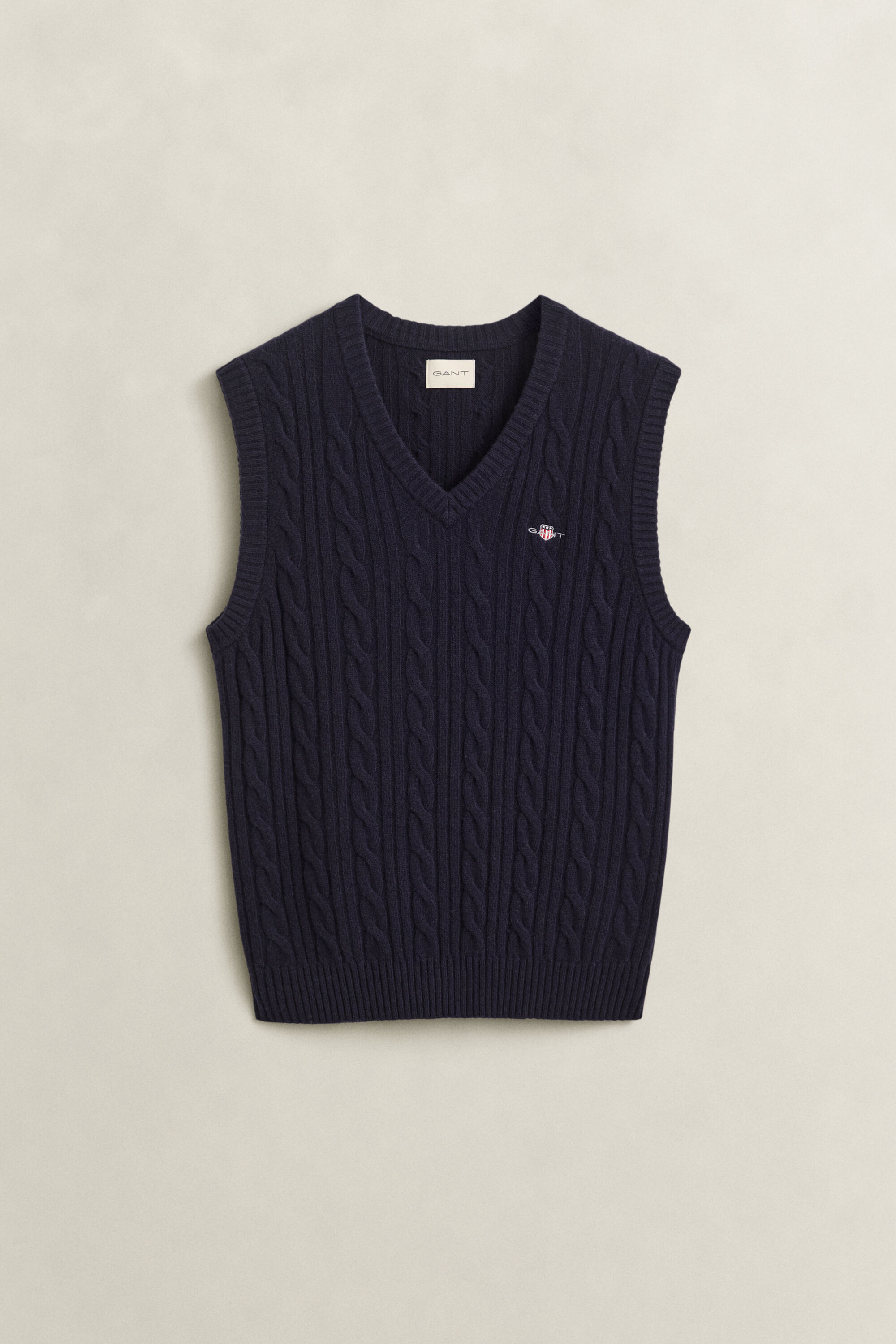 Lambswool Cable Knit Vest