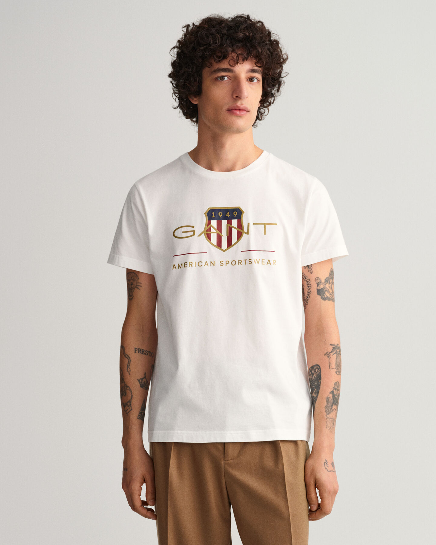 - GANT Archive Shield T-Shirt