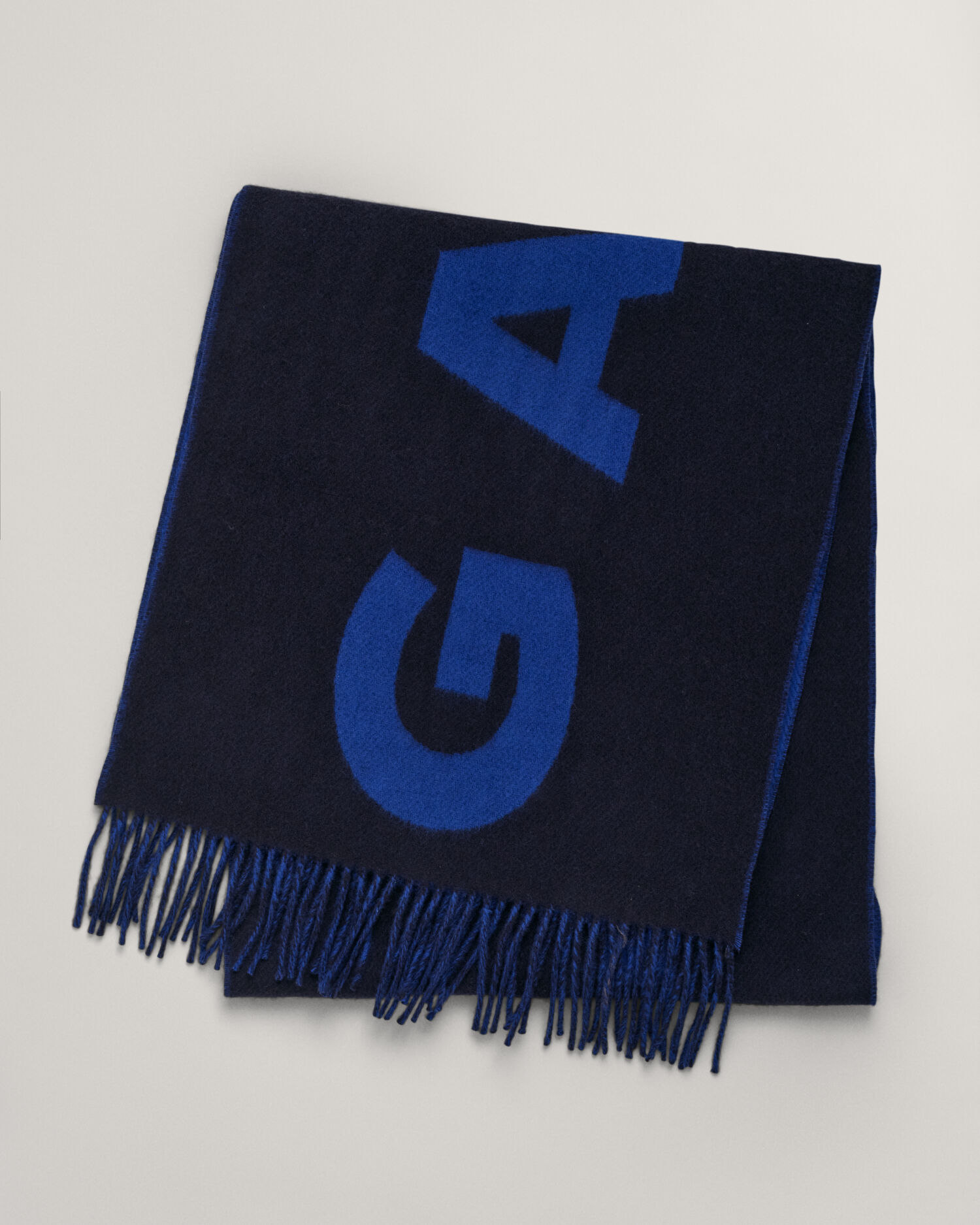 Graphic Jacquard Woven Scarf