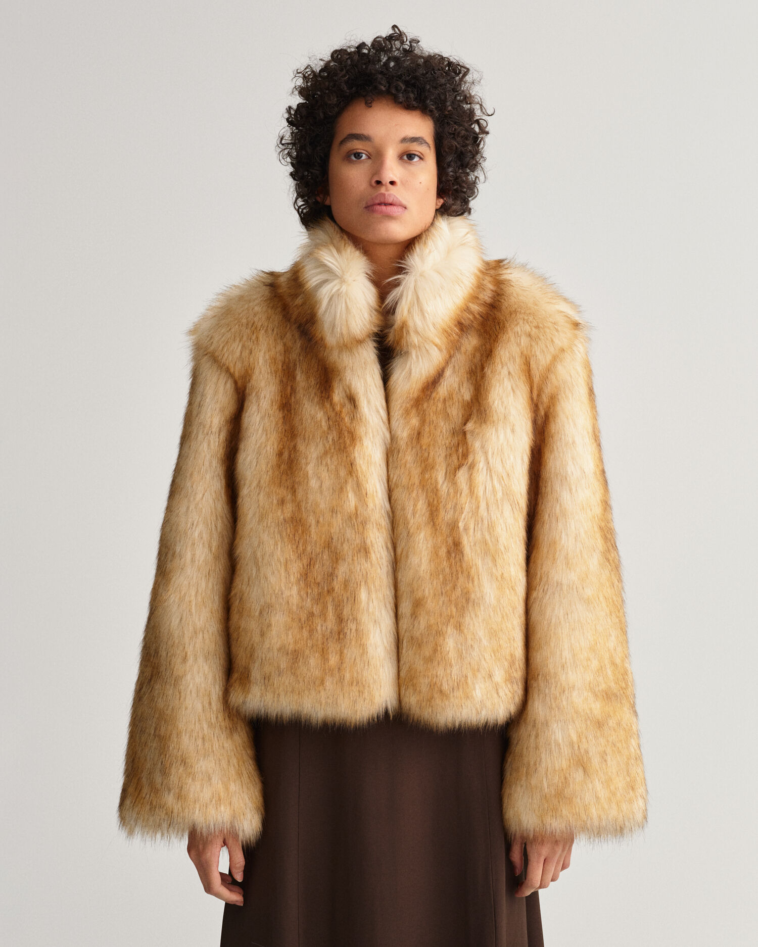 Short fur-effect jacket | MANGO