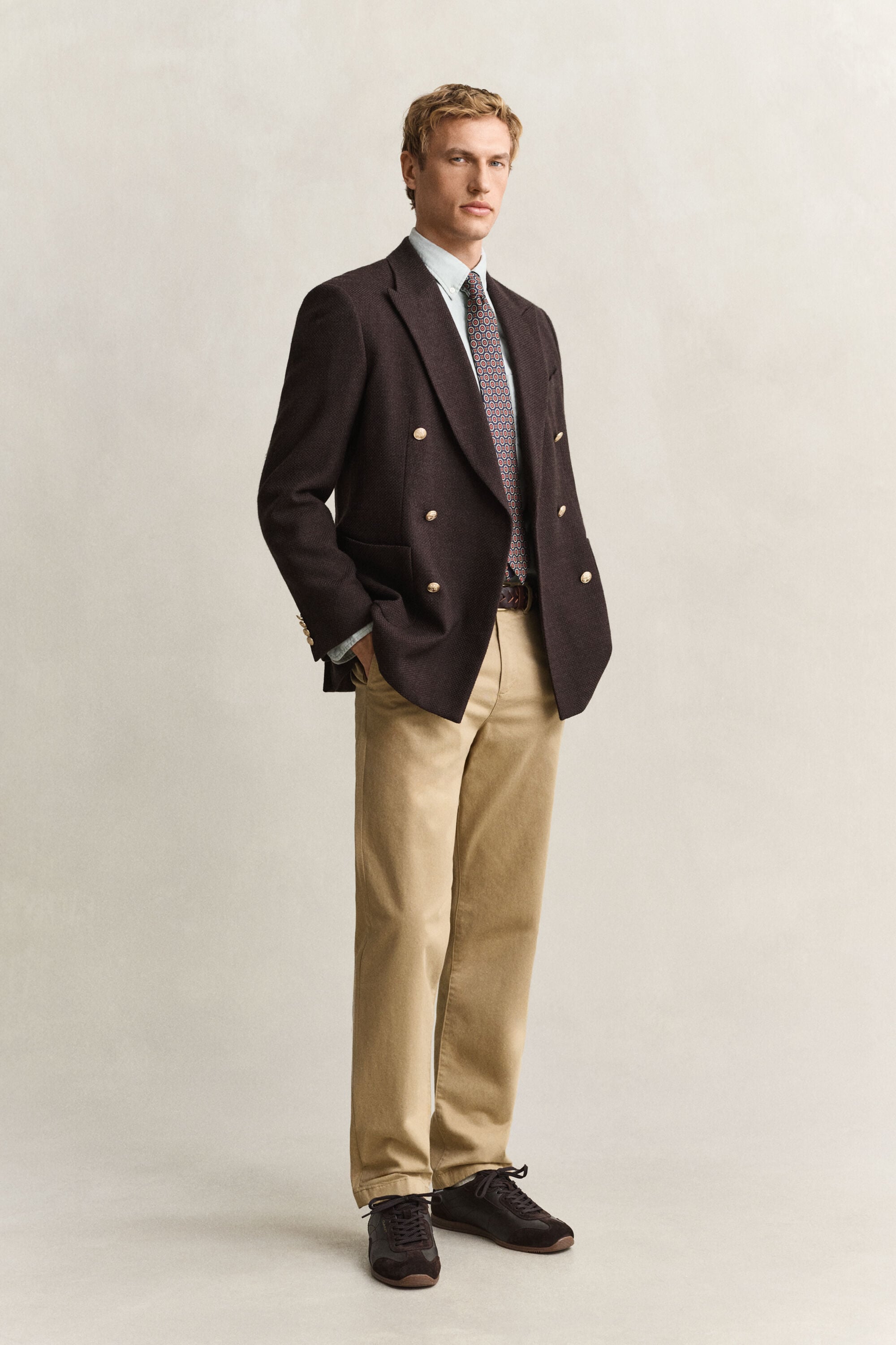 Classic Regular Chinos