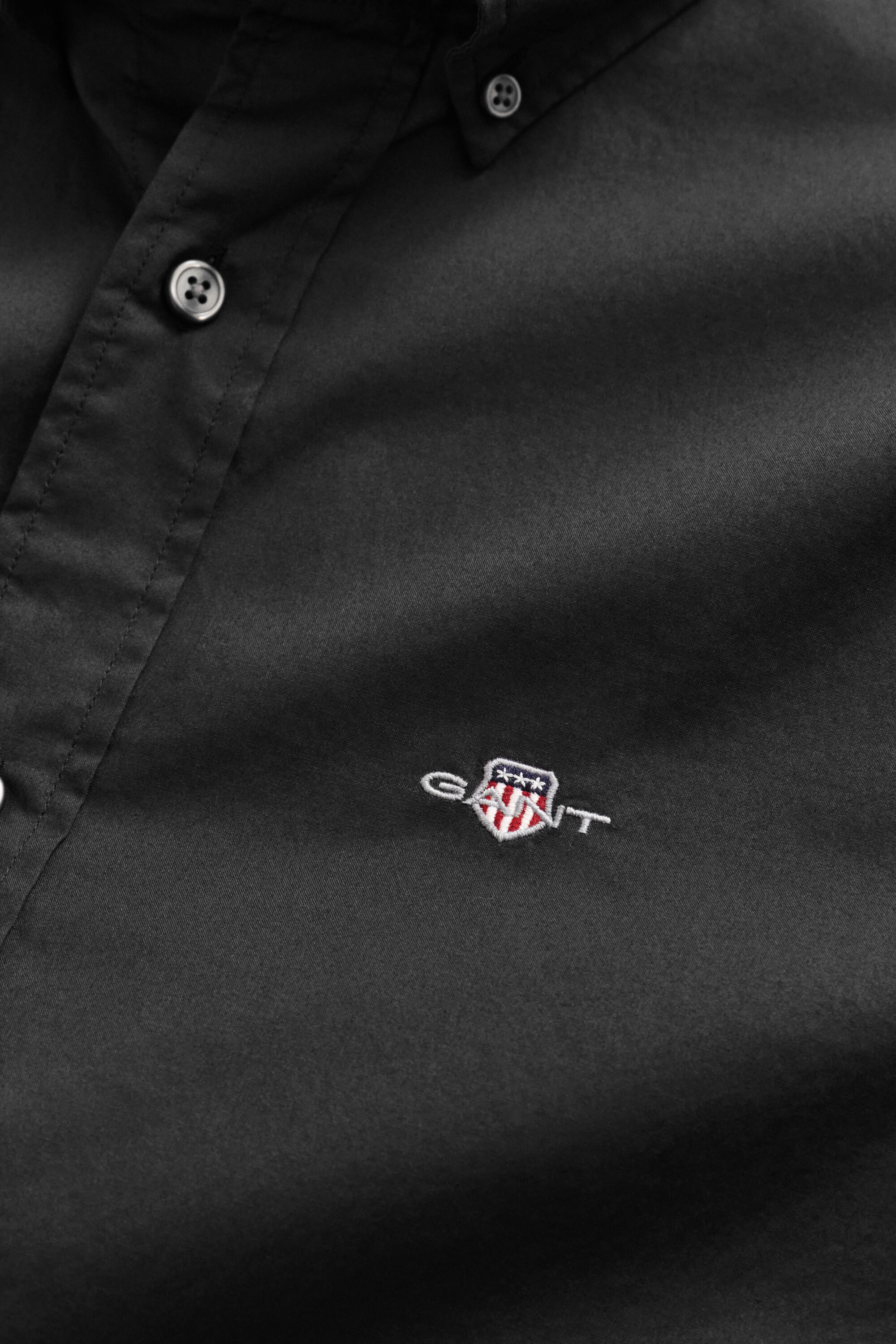 Classic Slim Poplin Shirt