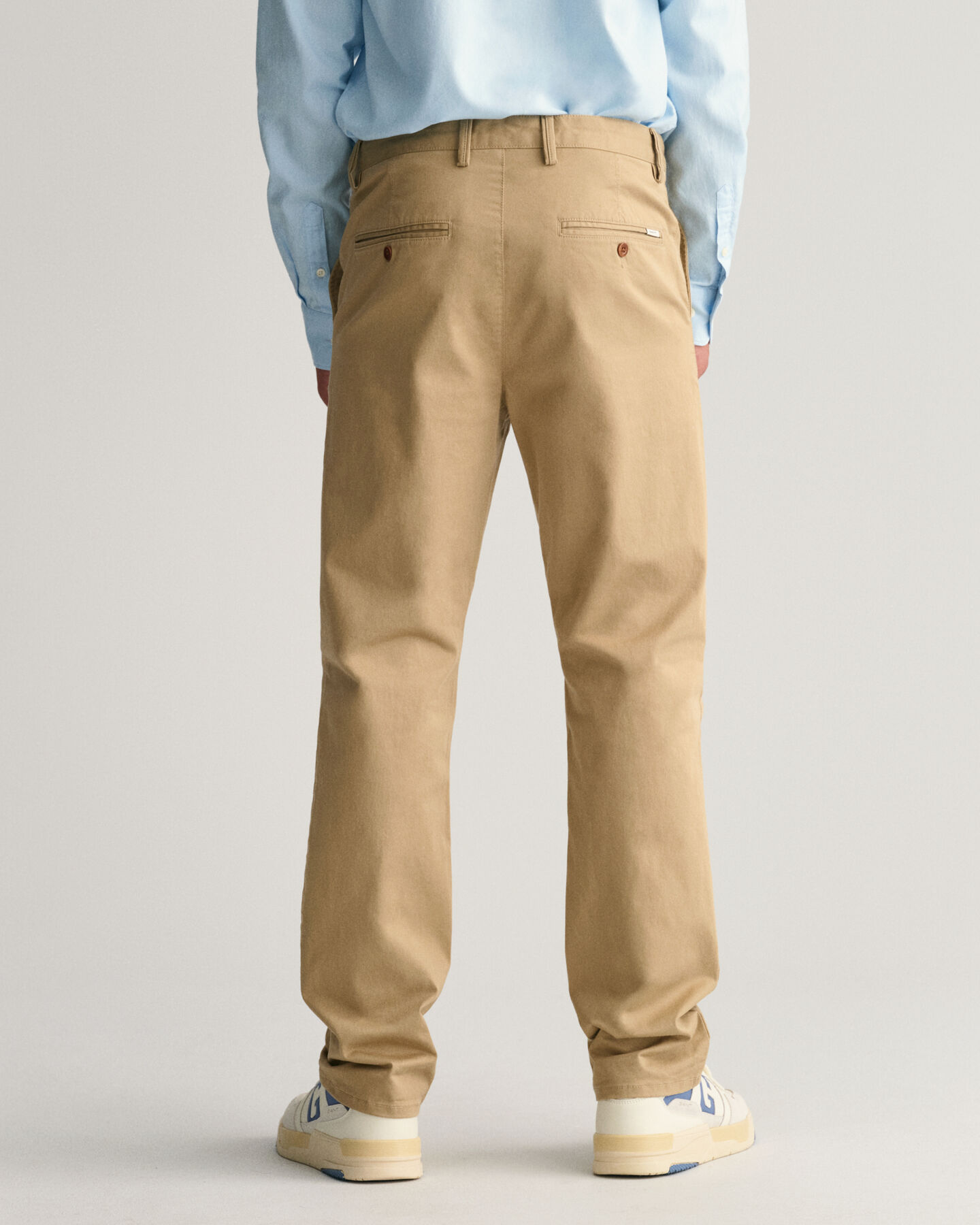 NEAT CHINO Graige 2023SS だし
