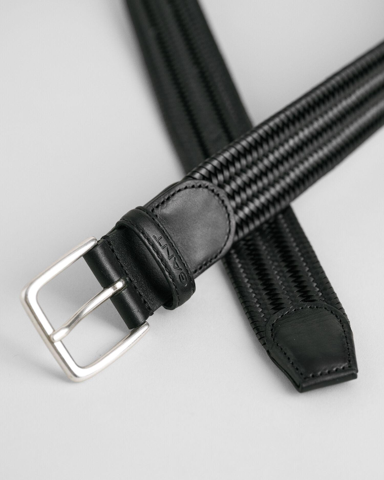 black stretch belt