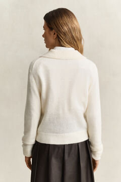 Gant x Yale V-Neck Sweater — CREAM 2