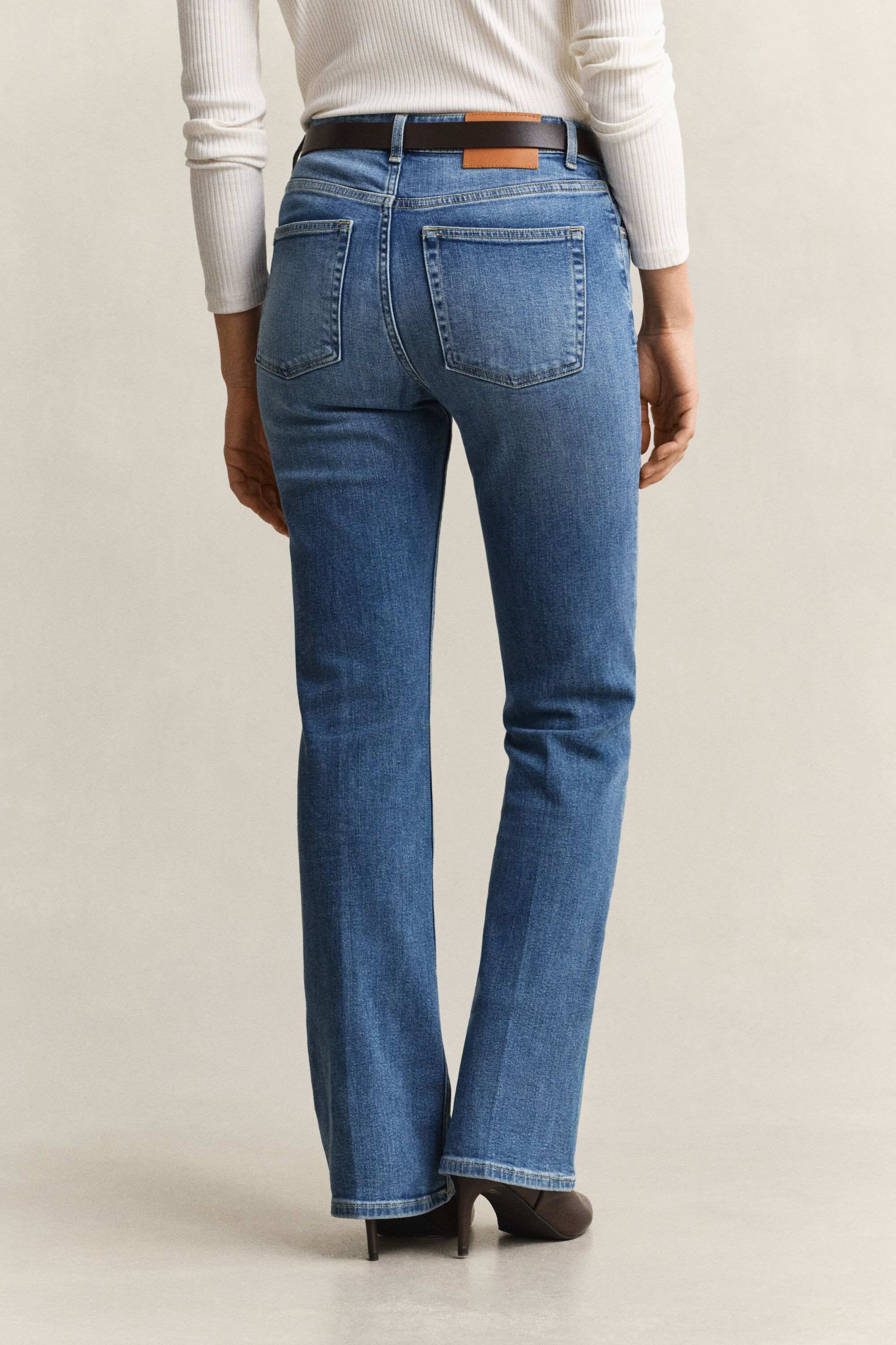 Slim Flared Stretch Jeans