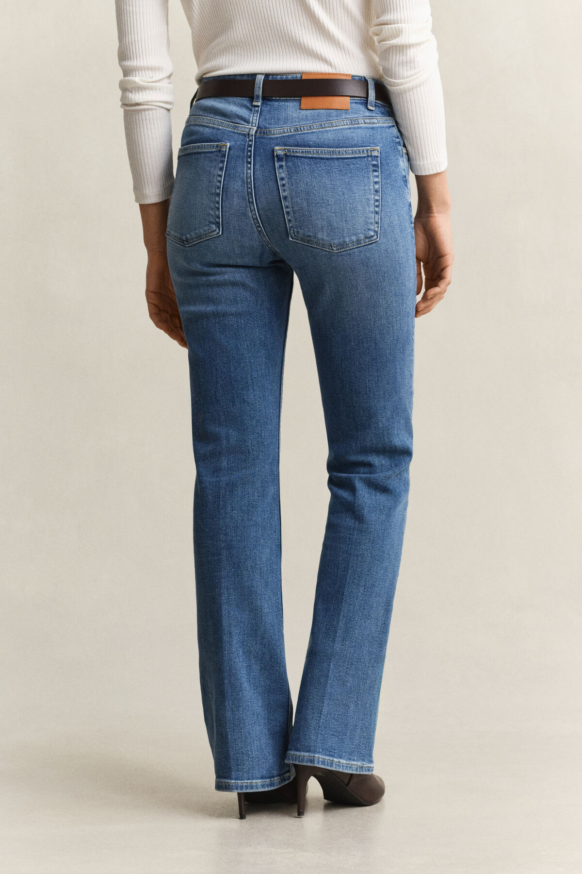 Slim Flared Stretch Jeans — MID BLUE BROKEN IN