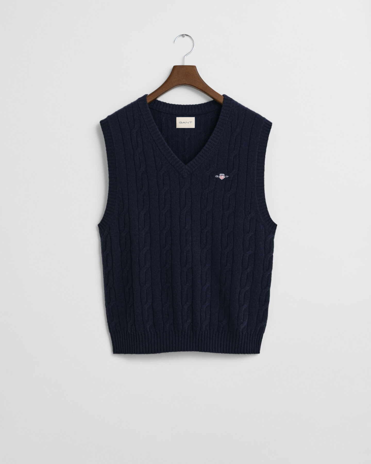 Lambswool Cable Knit Vest