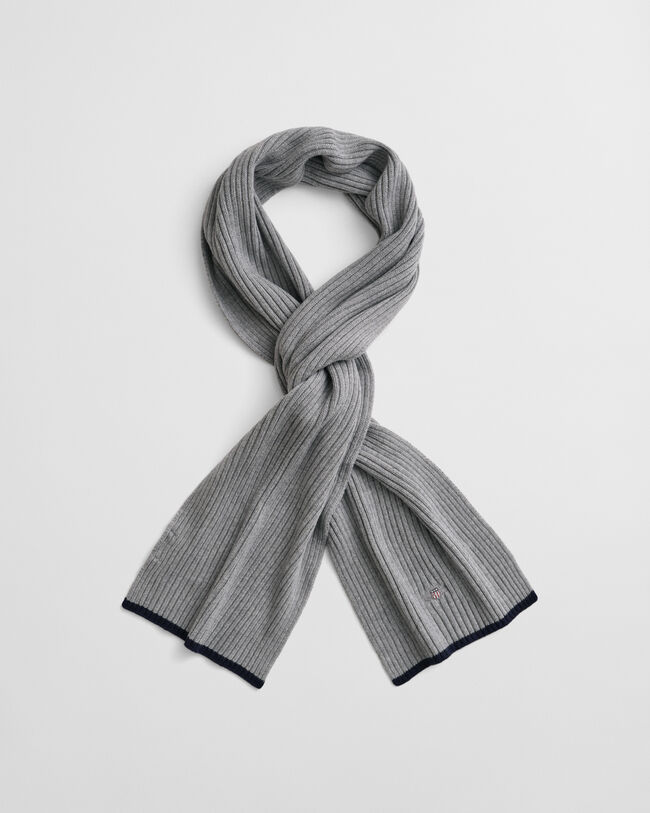 Essential Beanie & Scarf Gift Set