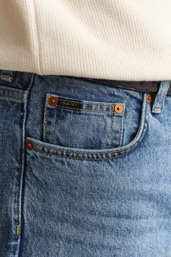Straight Jeans — MID BLUE BROKEN IN 4