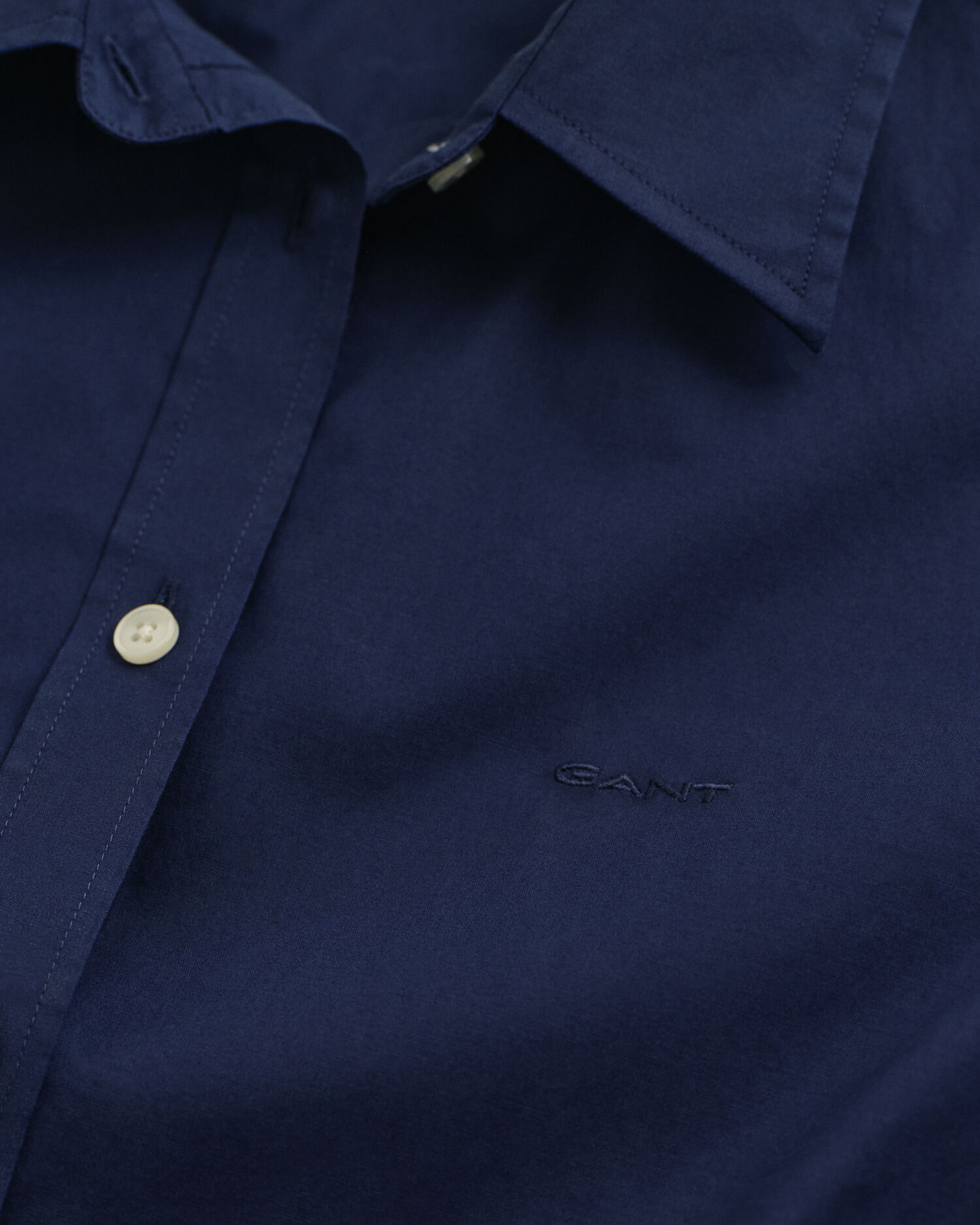 Slim Fit Poplin Shirt