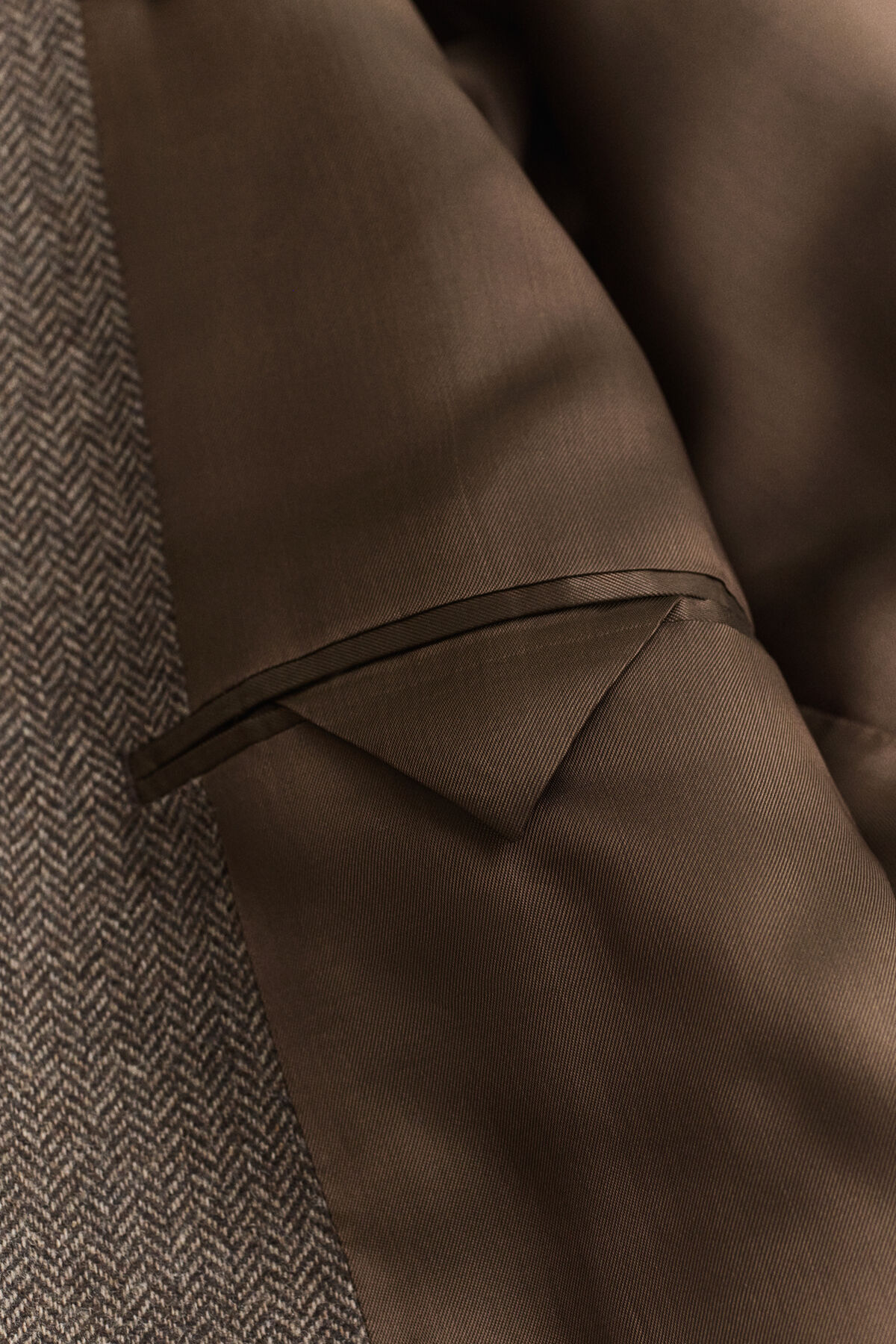 Wool Herringbone Suit Jacket — BLACK BROWN