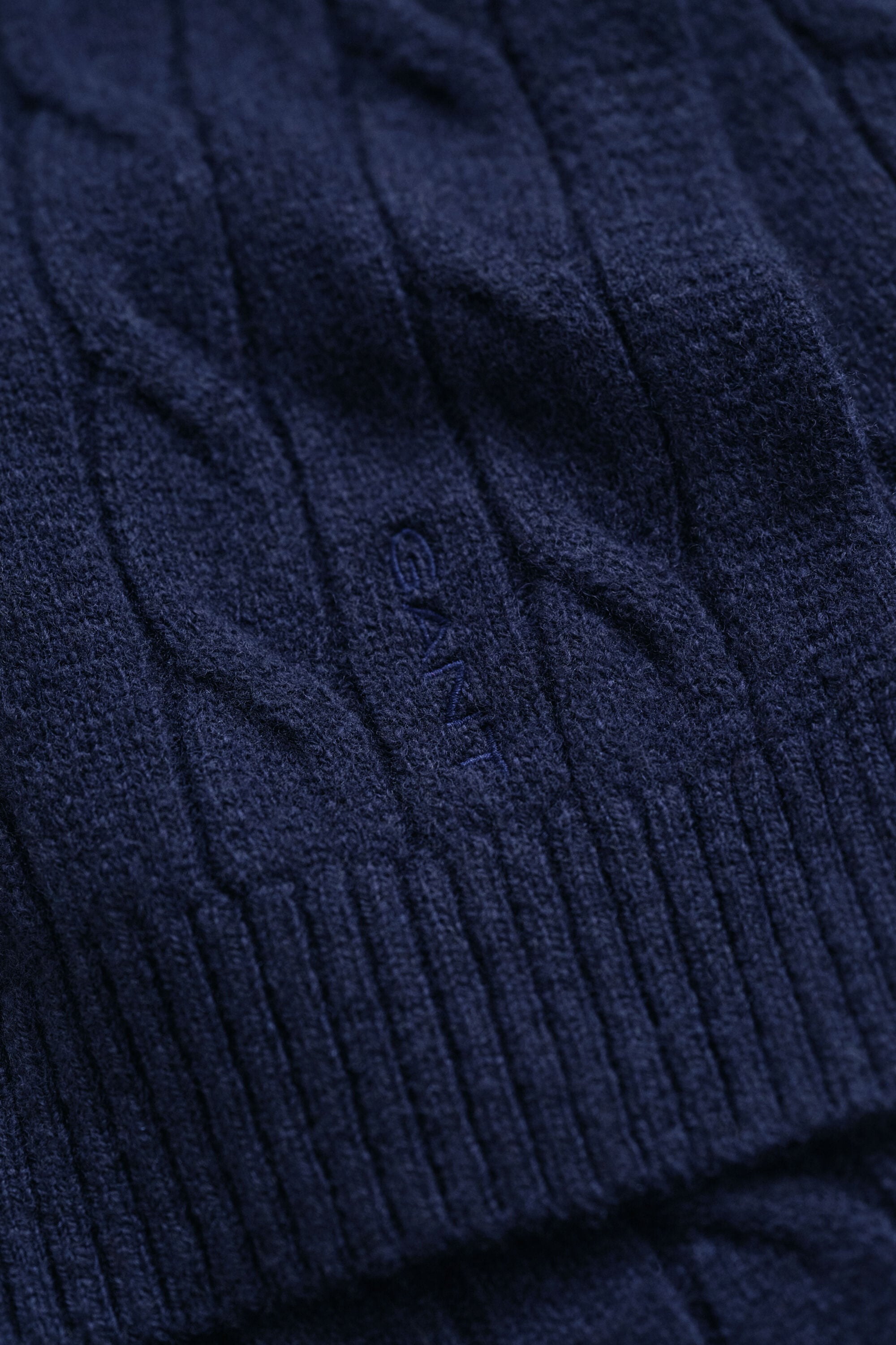 Wool Cable Knit Scarf