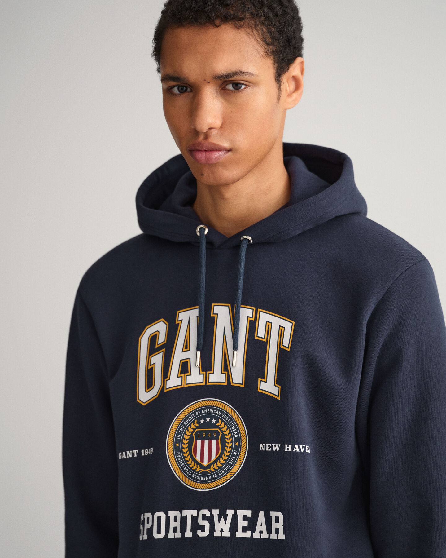 Gant Men's Hoodie Sweat Pullover Shield Hoodie Navy Blue 276310 433