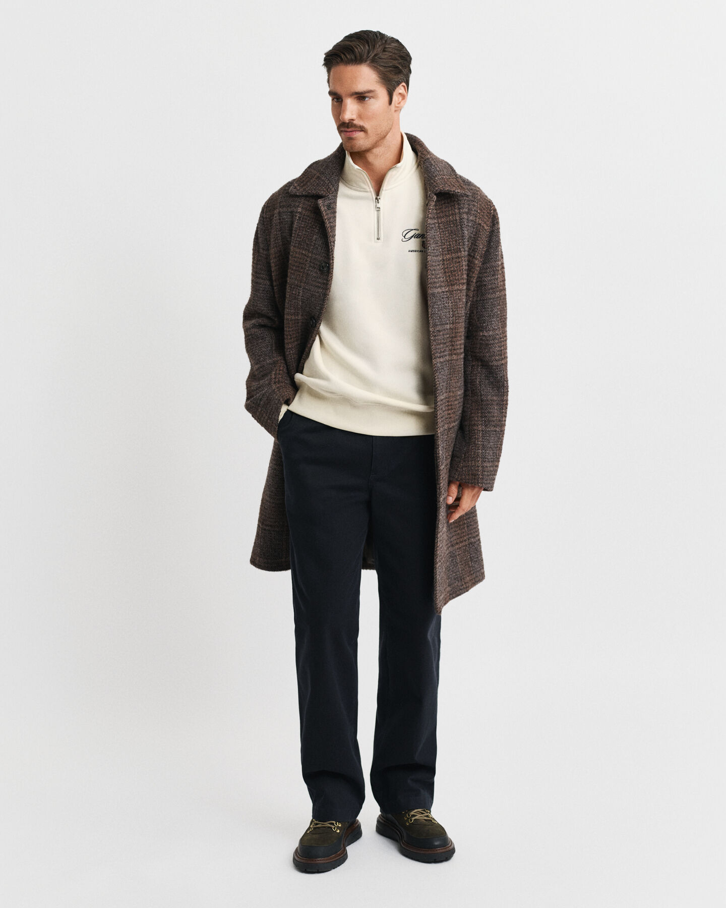 1949 Graphic Half-Zip Sweatshirt