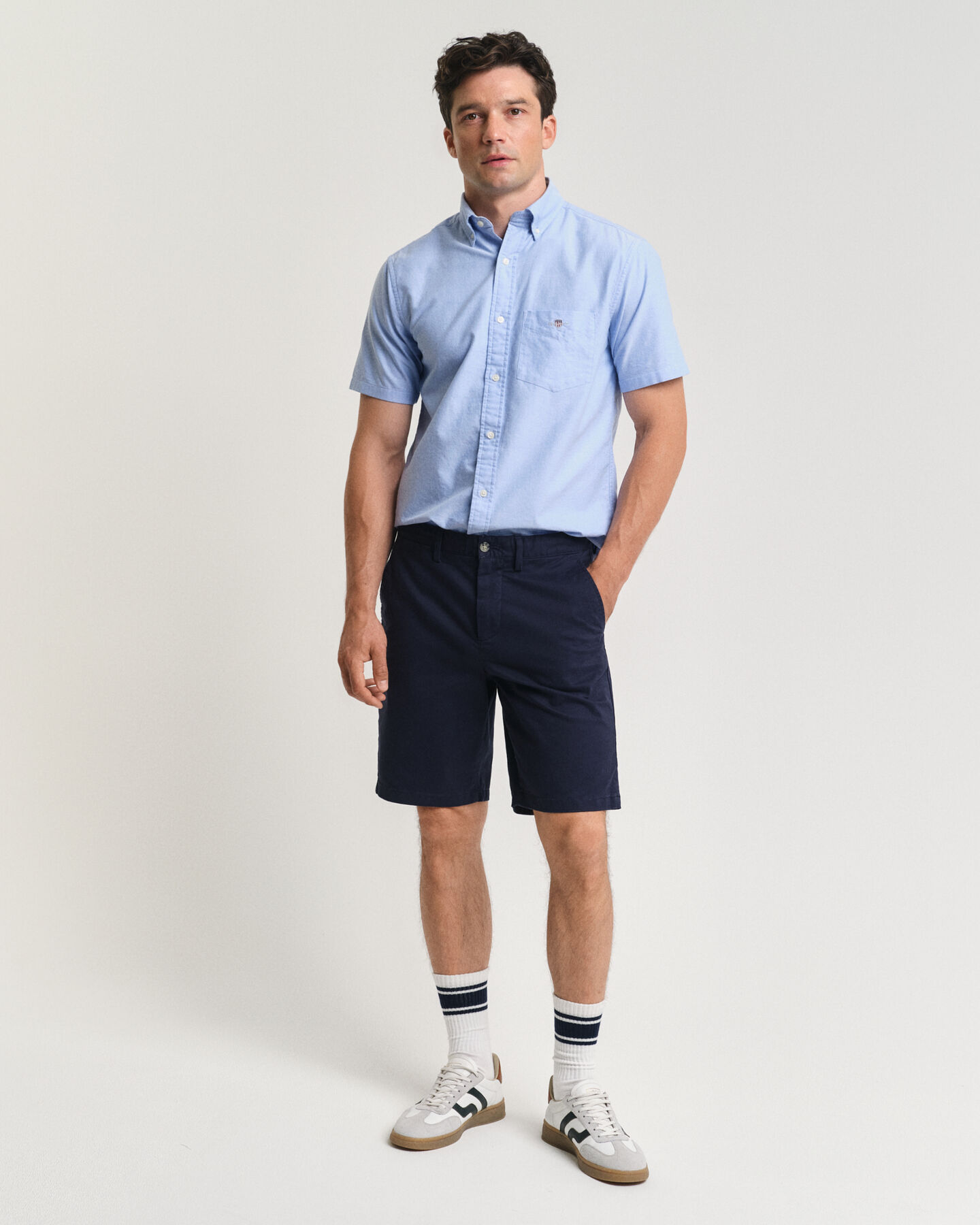 Seasonal Essential Regular Fit Archive Shield Chino Shorts