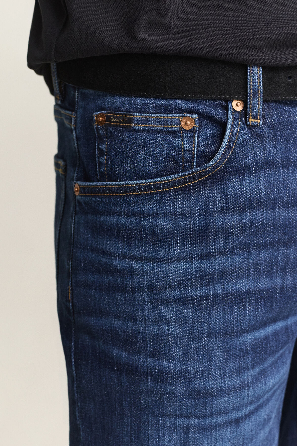 Regular Jeans — MID BLUE WORN IN