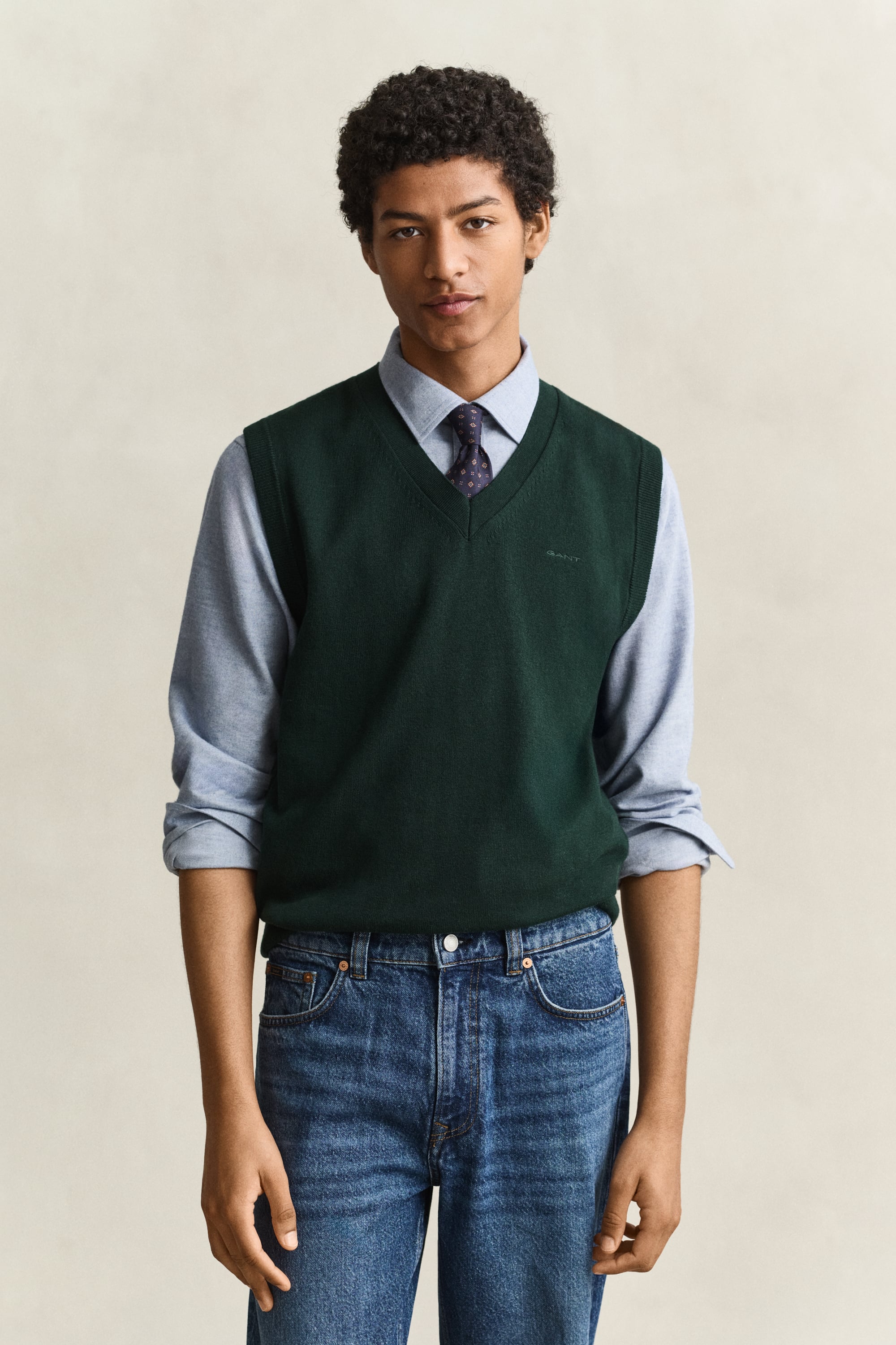 Gant Cotton Wool V-neck Vest In Tartan Green