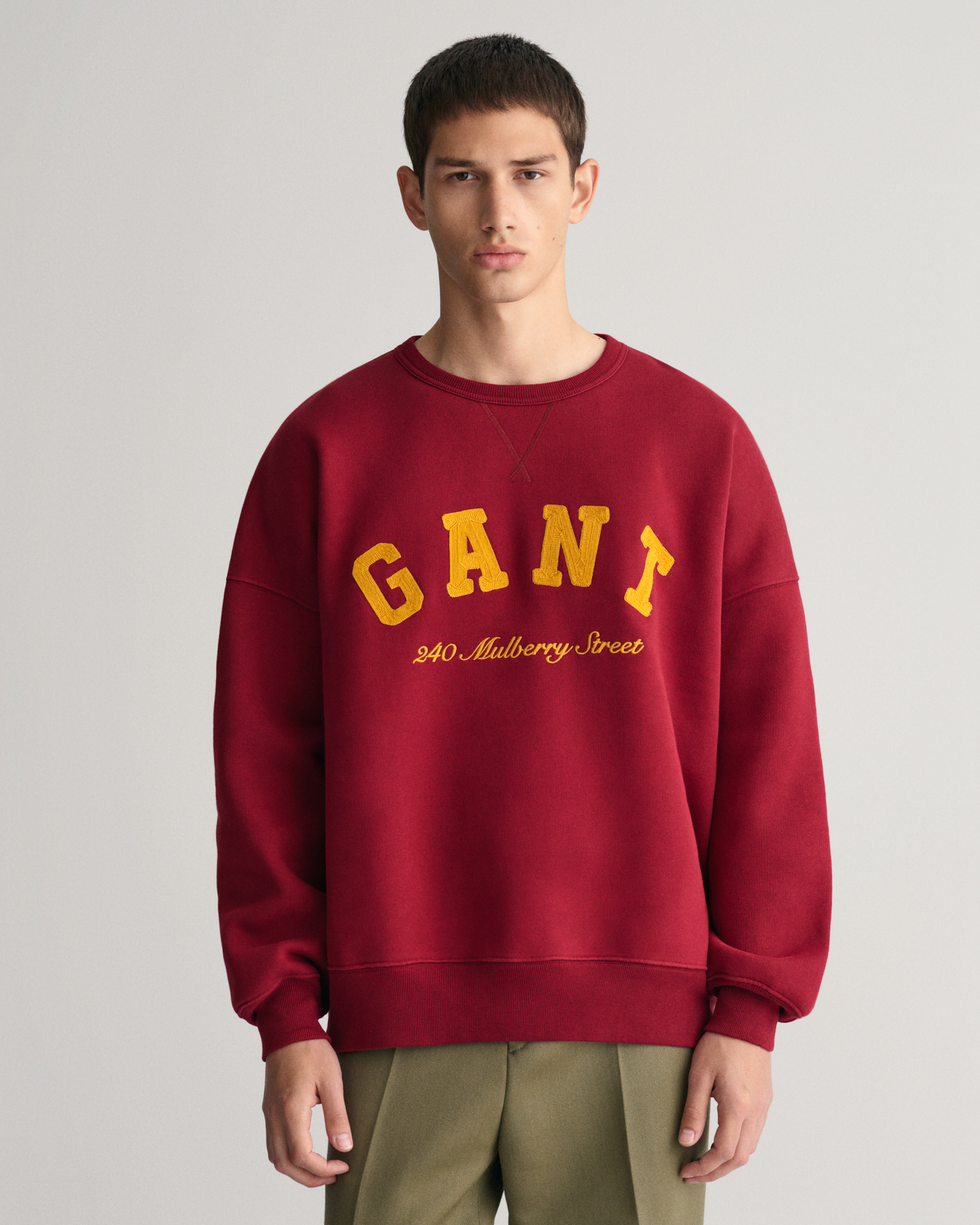 GANT Men Graphic Crew Neck Sweatshirt ,