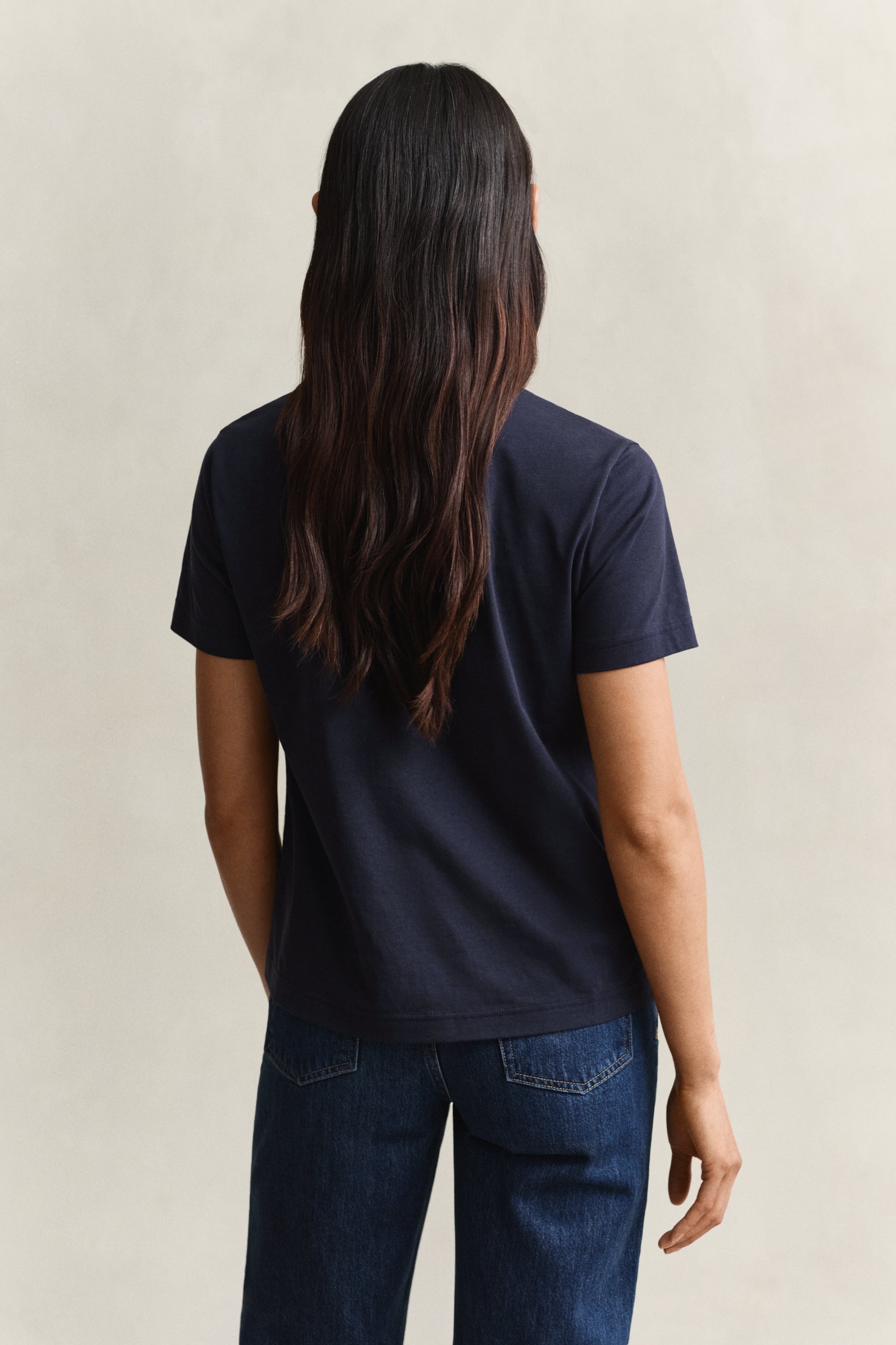 Gant Tonal Shield T-shirt In Blue