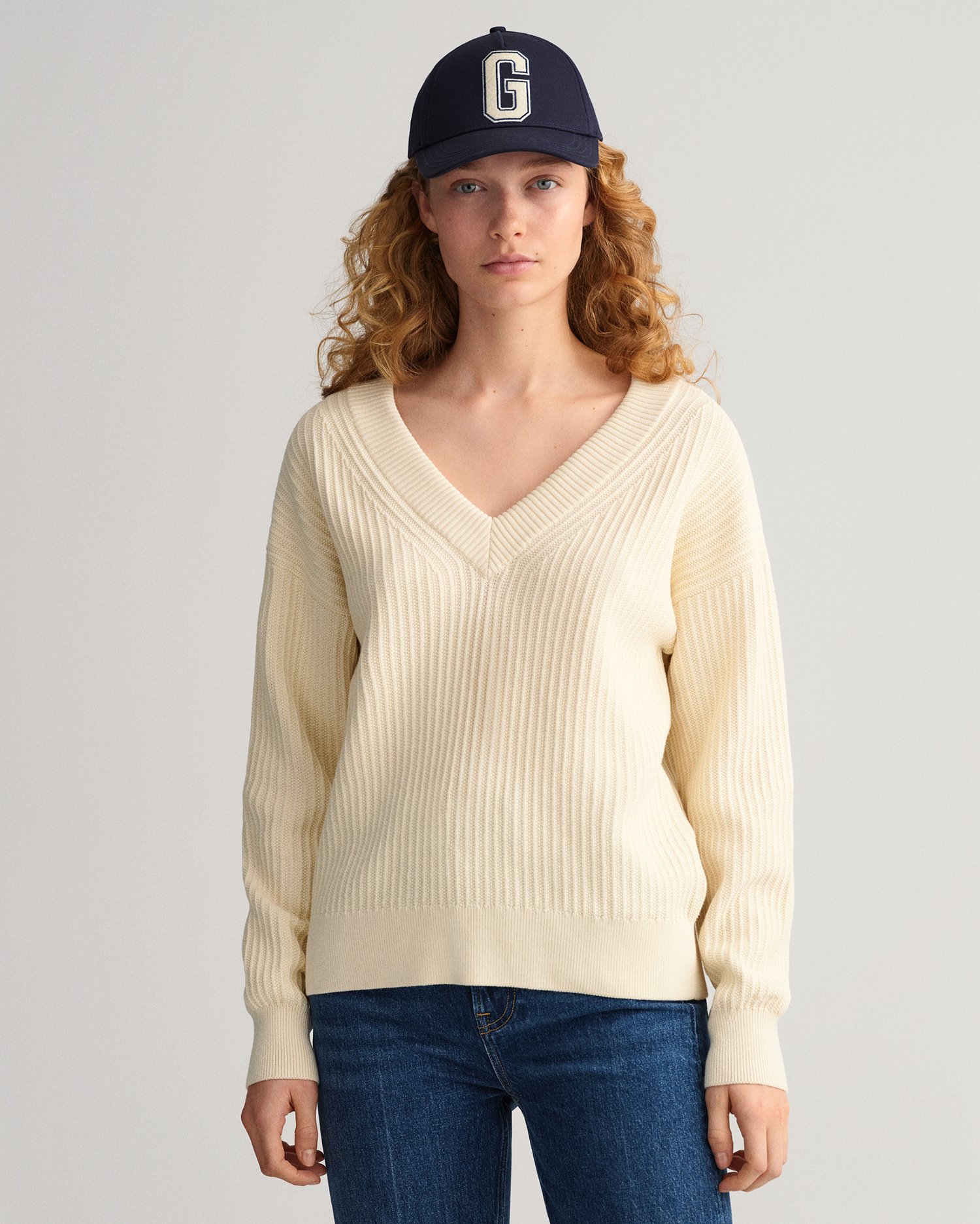 Gant cotton clearance v neck jumper