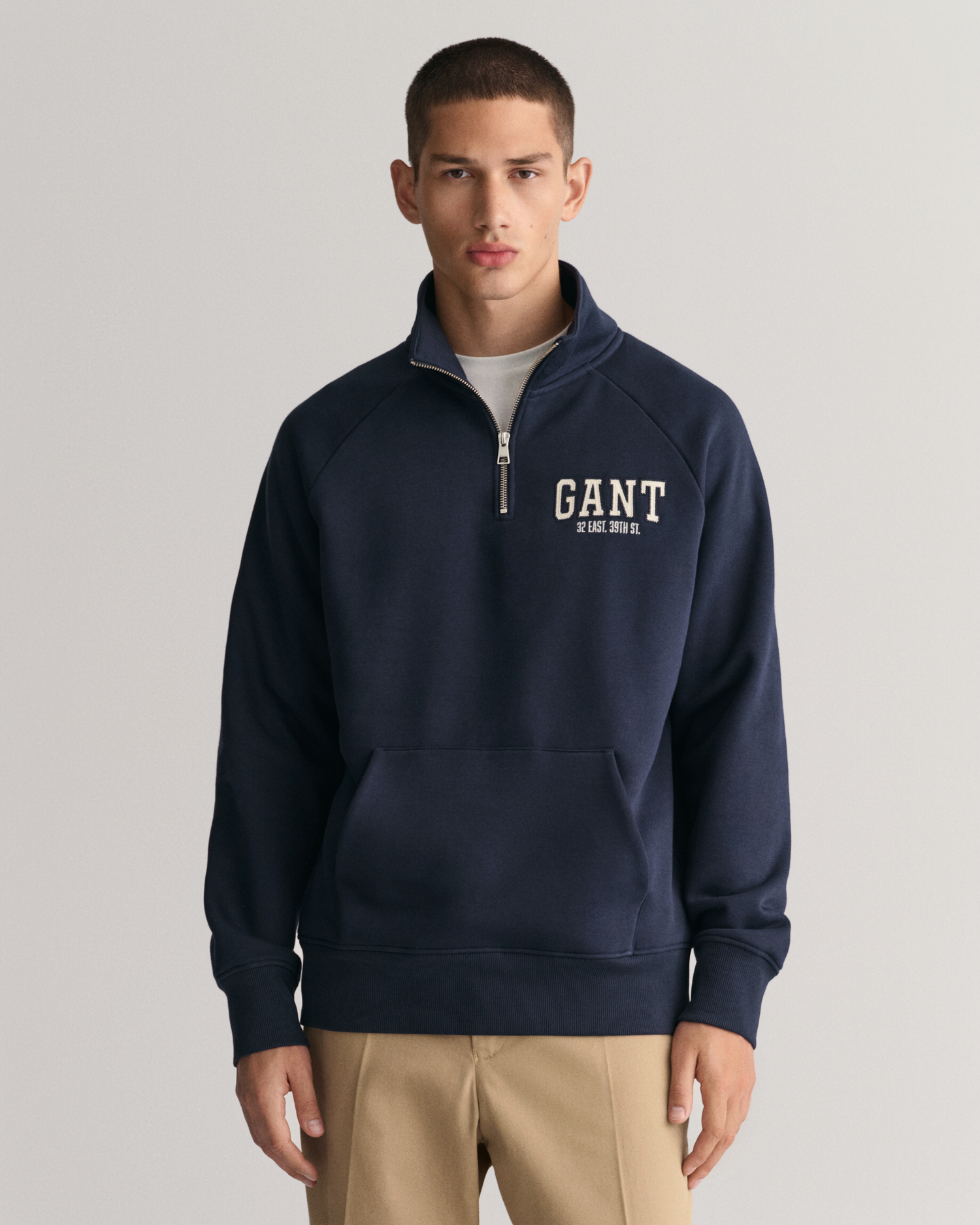 GANT Arch Graphic Half-Zip Sweatshirt - GANT