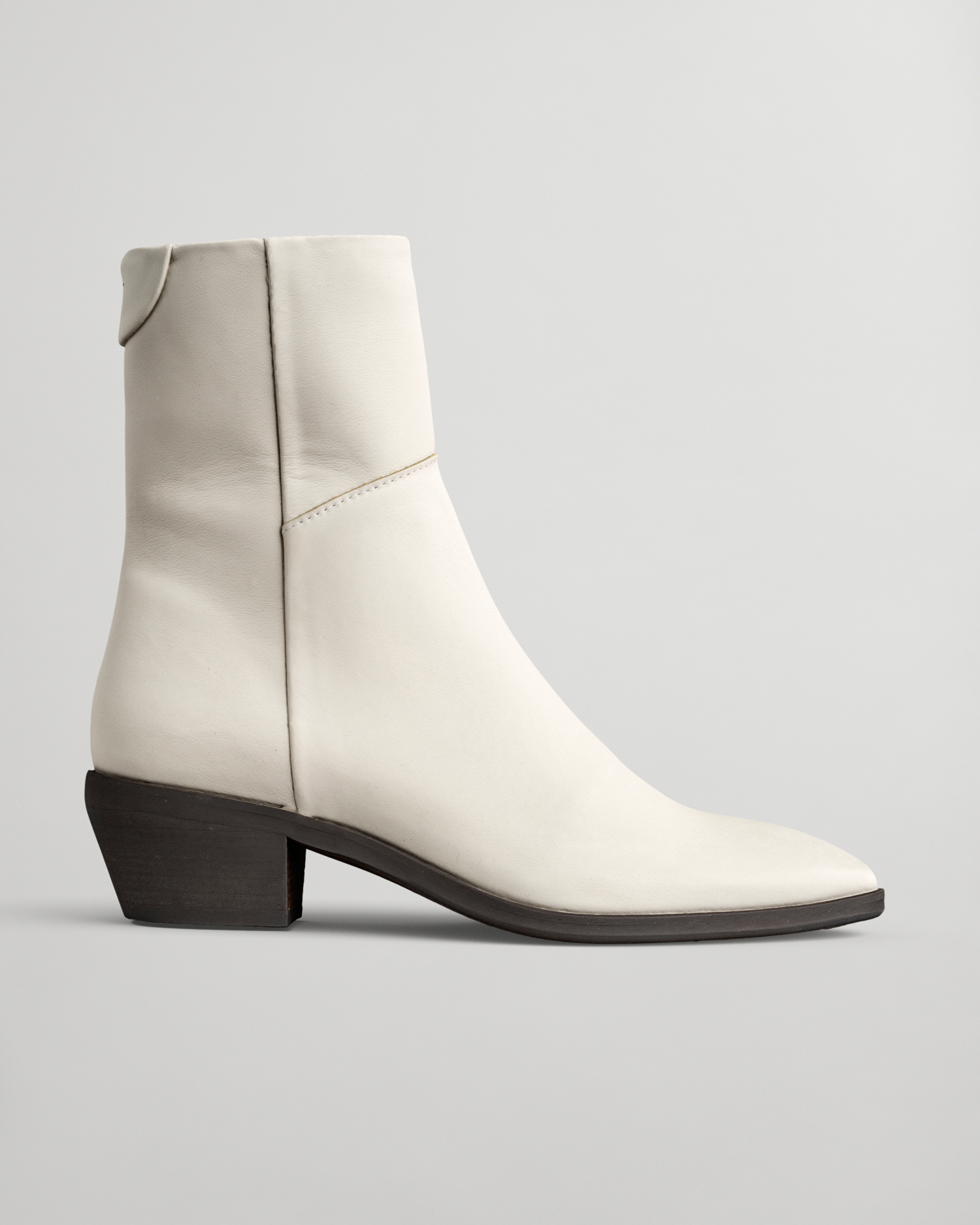 time__1691680565__202303-