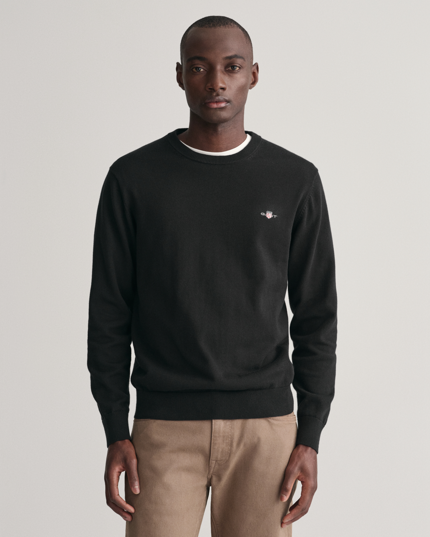 Gant Men Navy Blue Solid Full Sleeves Sweater